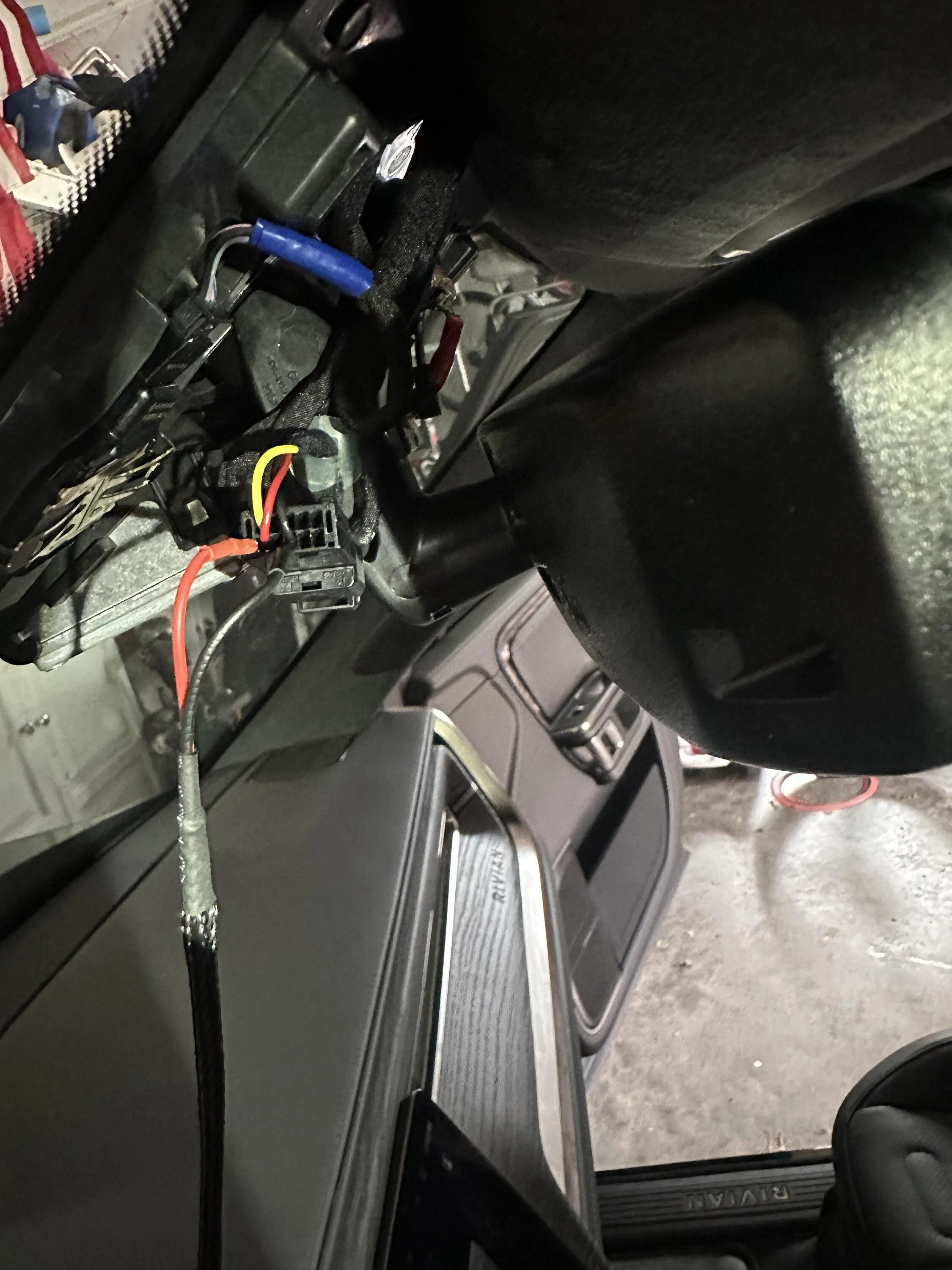 Rivian R1T R1S Radar Detector hardwire, who has done it? IMG_8225
