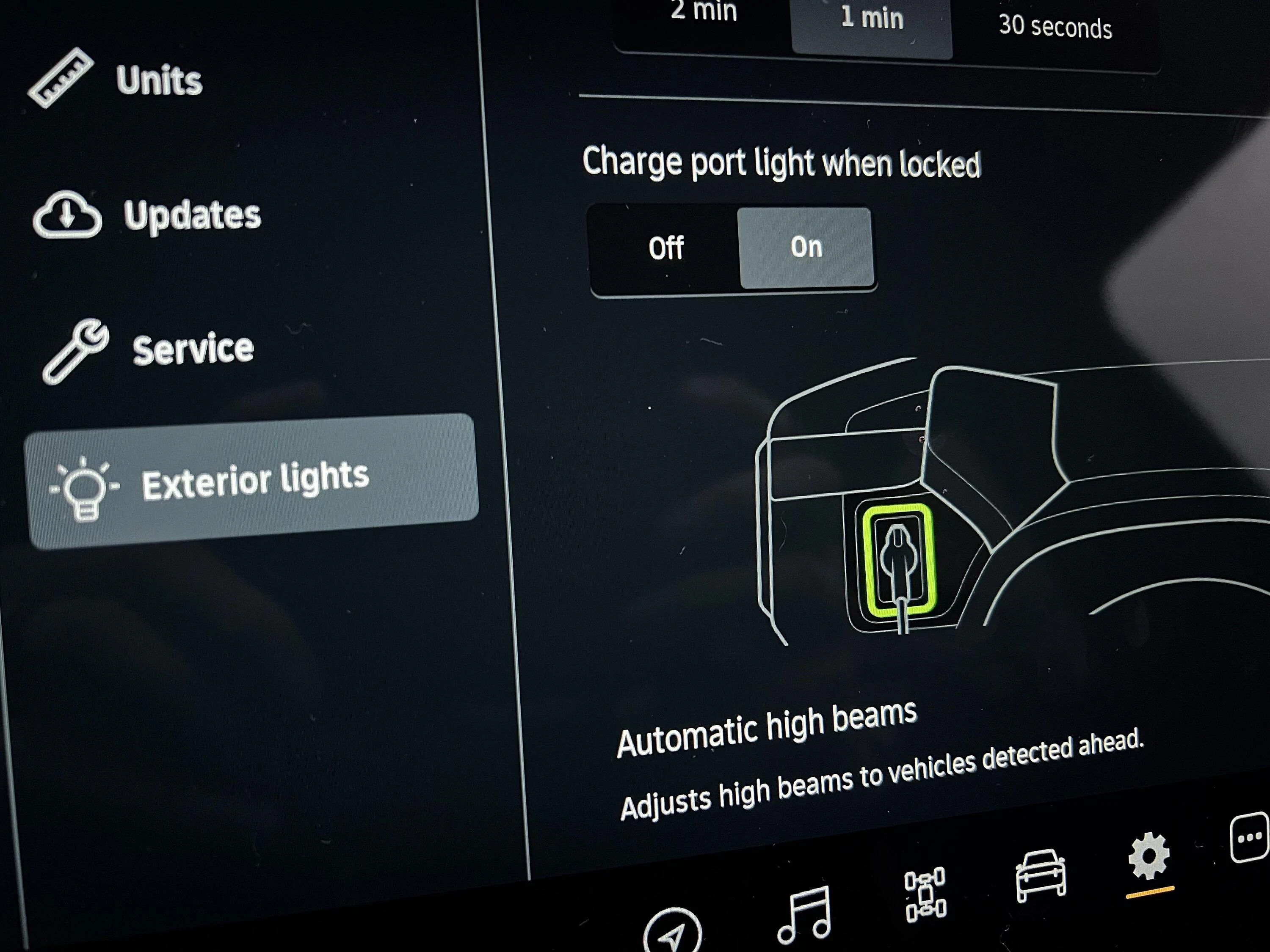 Rivian R1T R1S Turning off R1T charging status lights ? 995879EB-55DA-404A-A9E9-8C41B1DE42F9