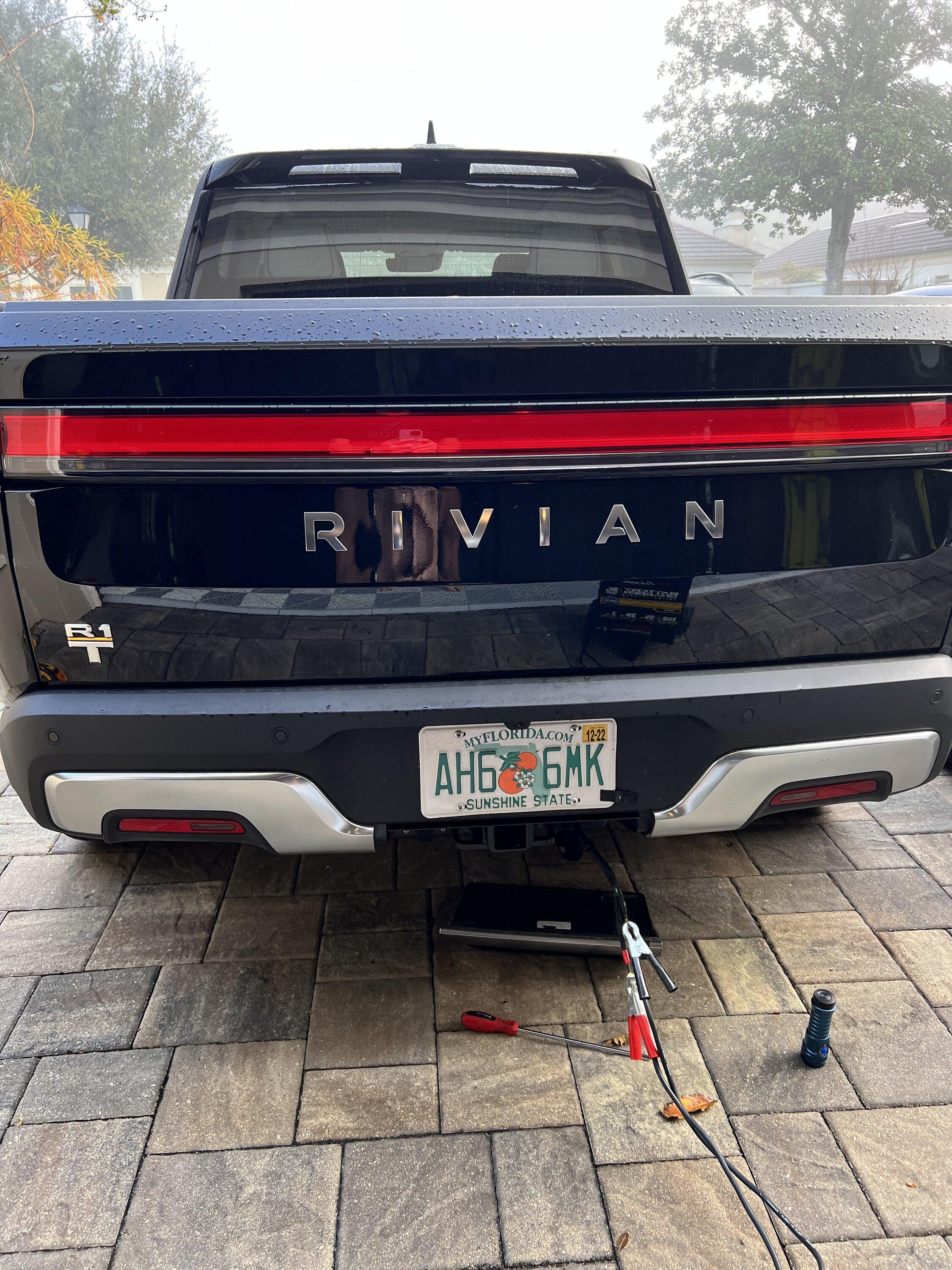 Rivian R1T R1S R1T Bricked After 2022.47.0 OTA IMG_3592