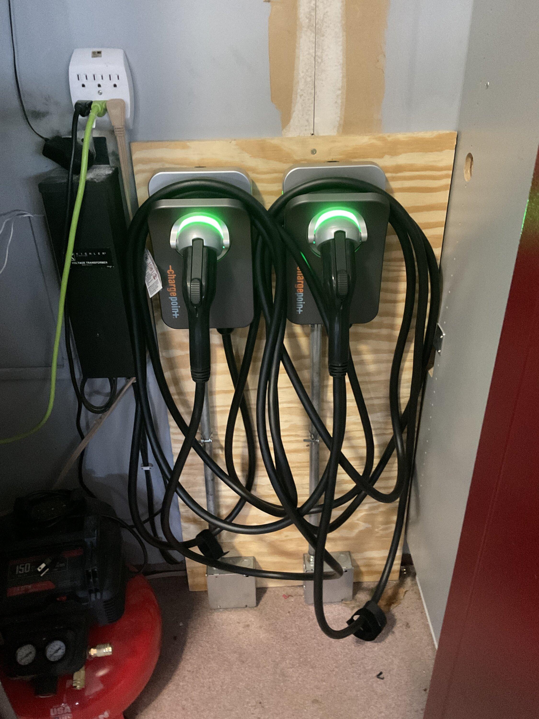 Rivian R1T R1S Show off your Level 2 Home Charger installs here C762B018-9F31-434E-9156-322E85F3AFA6