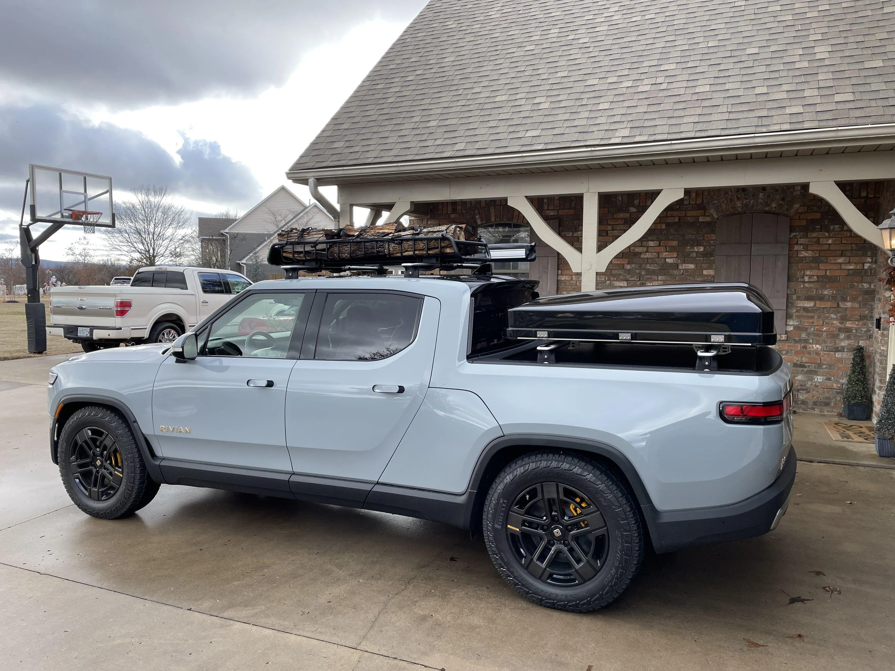 Rivian R1T R1S Calling all R1T roof tent owners 08B5A157-603E-424E-AA4A-3A8C7D3DEB05