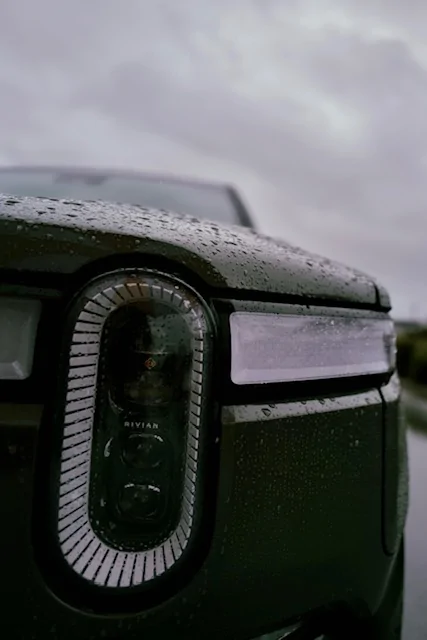 Rivian R1T R1S Rolling into 2023, my first 5 days with an R1S DO01000250