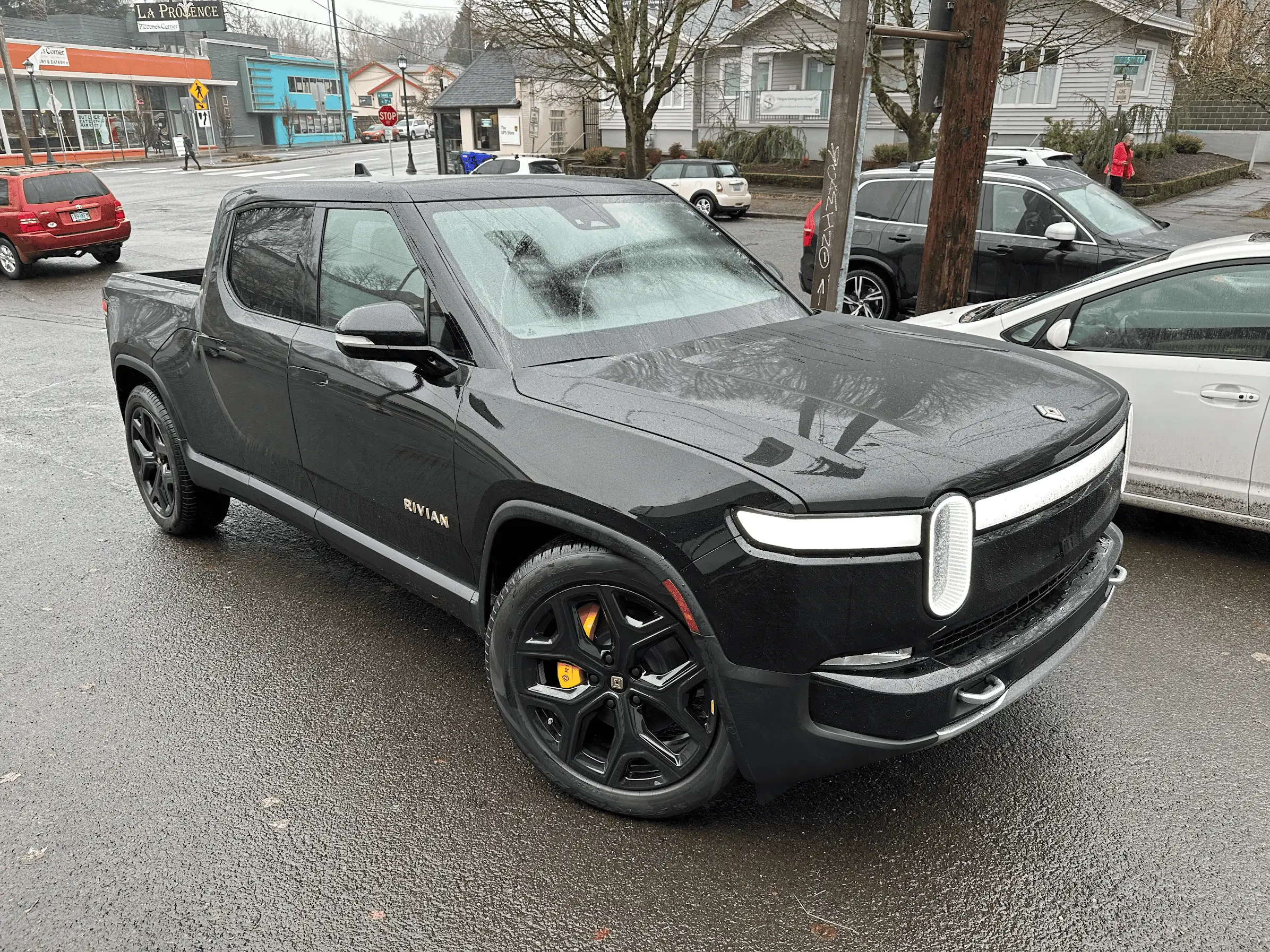 Rivian R1T R1S MIDNIGHT (Black) Rivian Photos 1672678630255