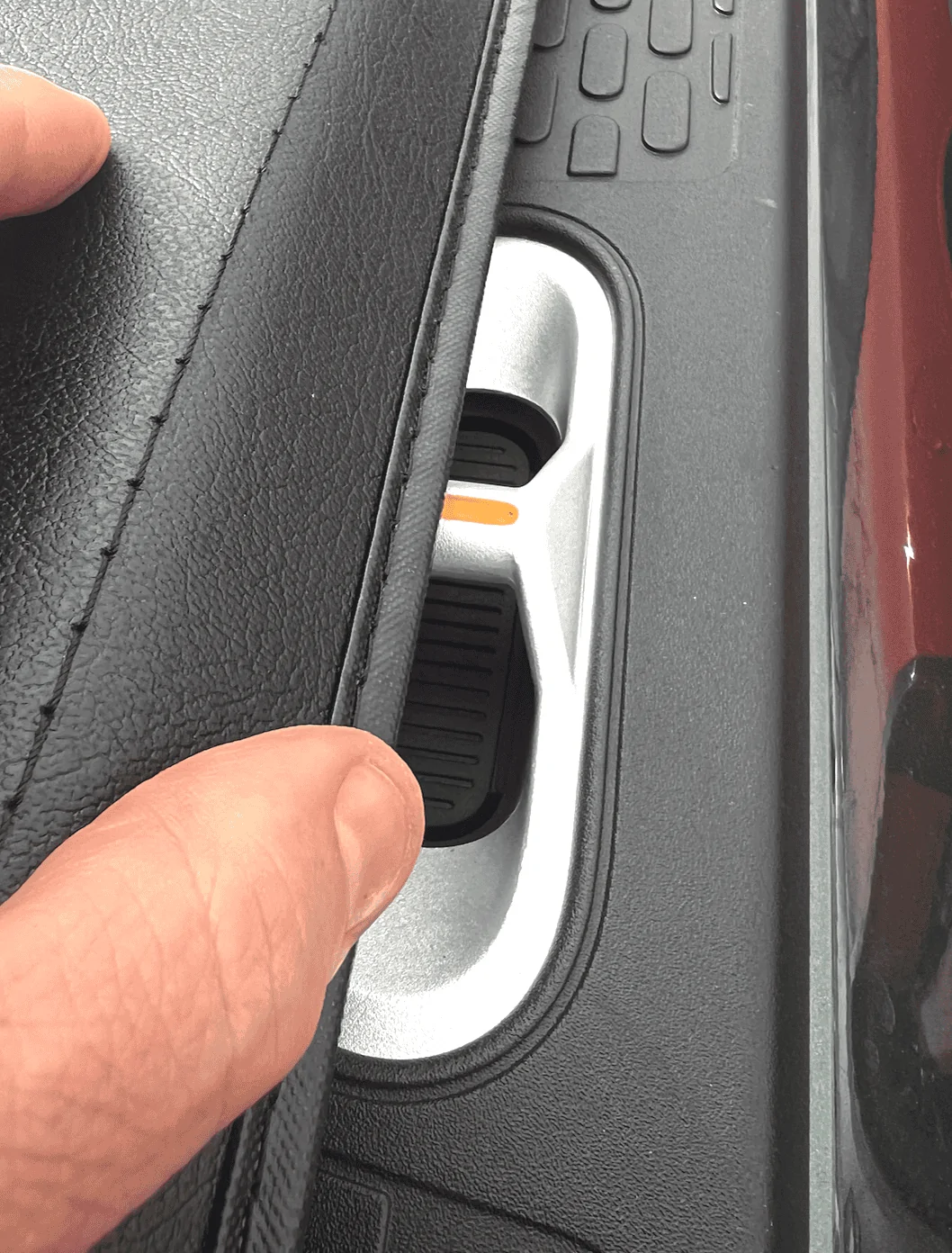 Rivian R1T R1S DIY temporary tonneau / bed cover? Screenshot 2023-01-02 at 1.11.02 PM