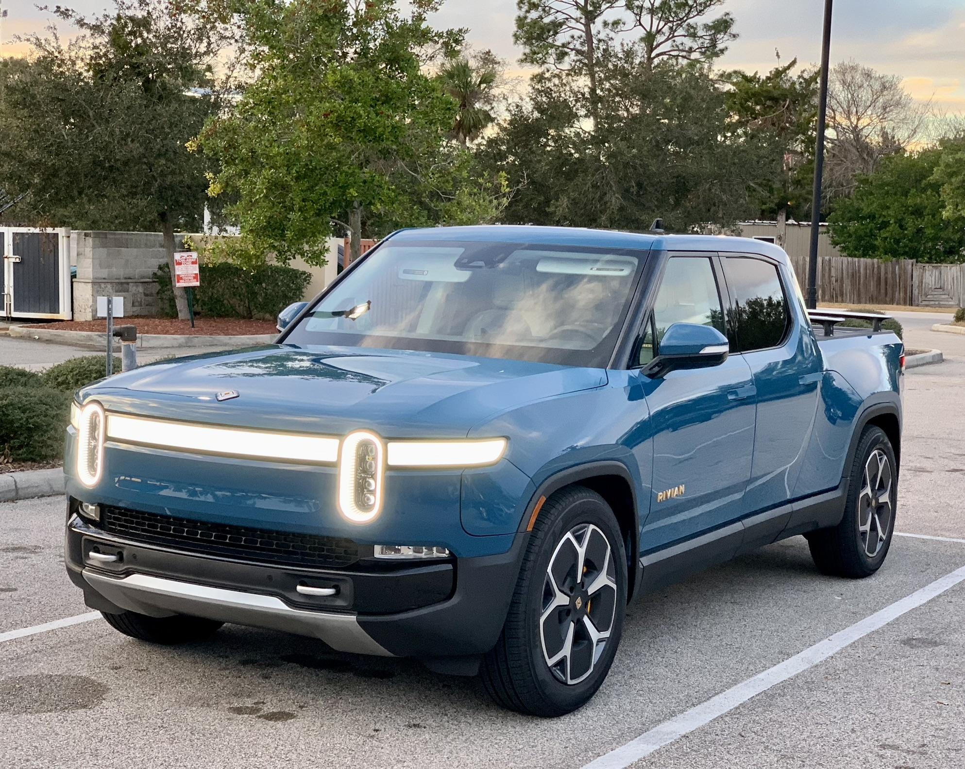 Rivian R1T R1S Hand Wash Tips. What's Your Routine / Technique? F477D4F5-75BA-45B6-A4D0-C91F10DB8AC9