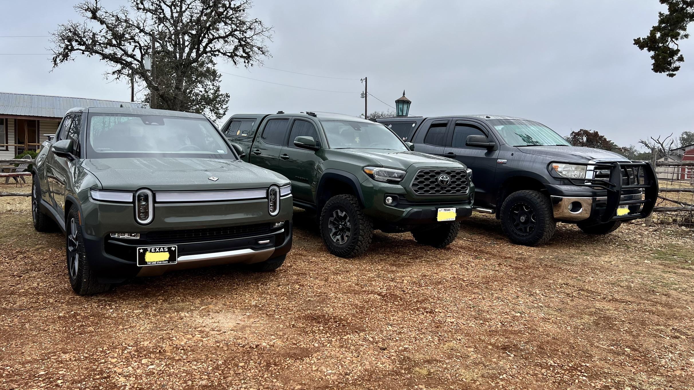 Rivian R1T R1S Low, Level & High w/ some Taco’s in my R1T ADEAB6D1-7DB6-4C8F-BE3E-F560A45F8526