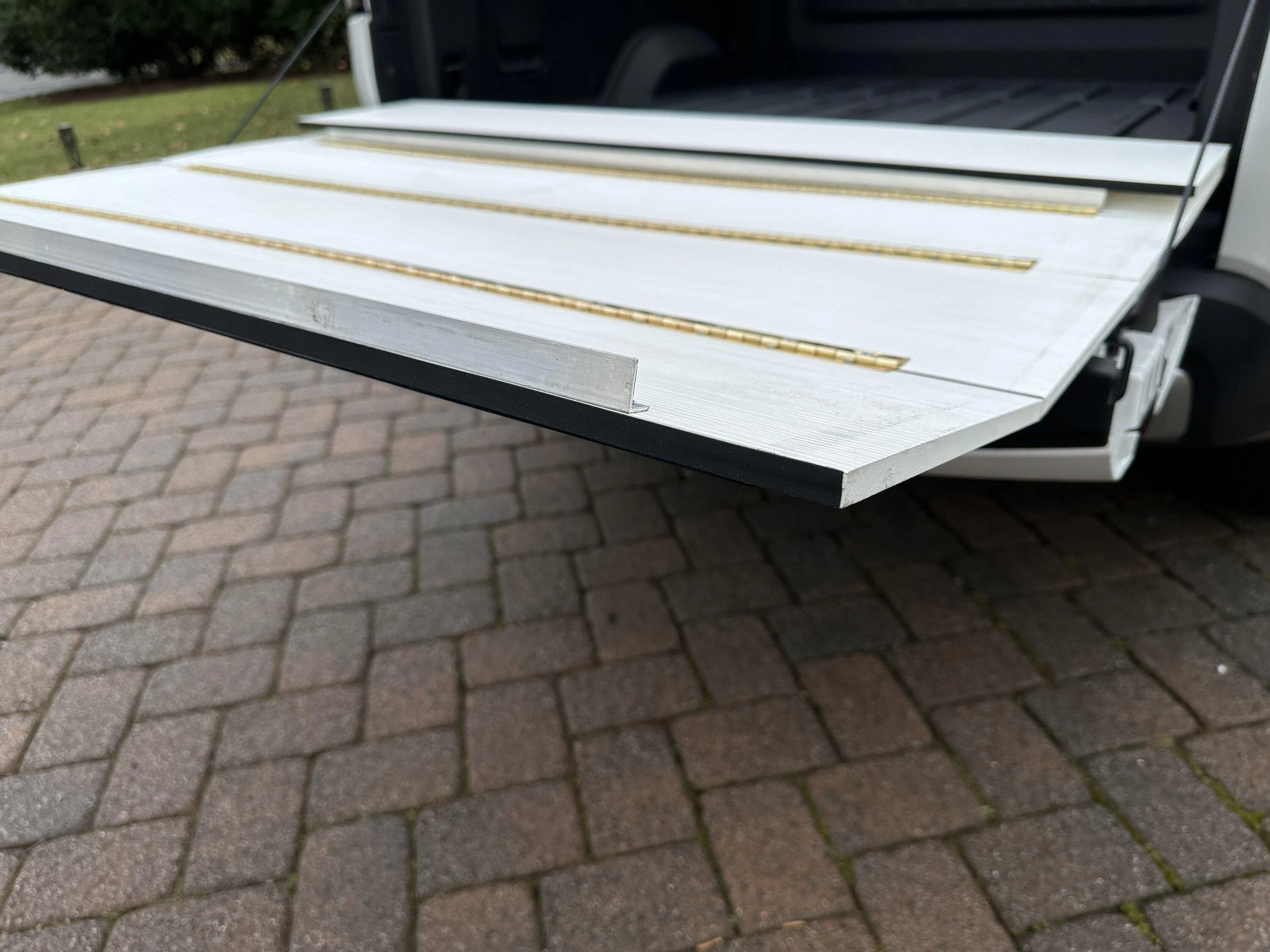Rivian R1T R1S DIY temporary tonneau / bed cover? 20230104_183500996_iOS