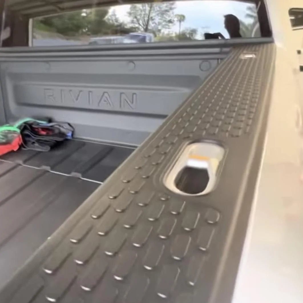 Rivian R1T R1S Introducing RMaxx Running Boards & Rock Sliders for Rivian R1T / R1S from Team 1EV F4586DA6-862C-4E45-B34E-F1EC66637F01
