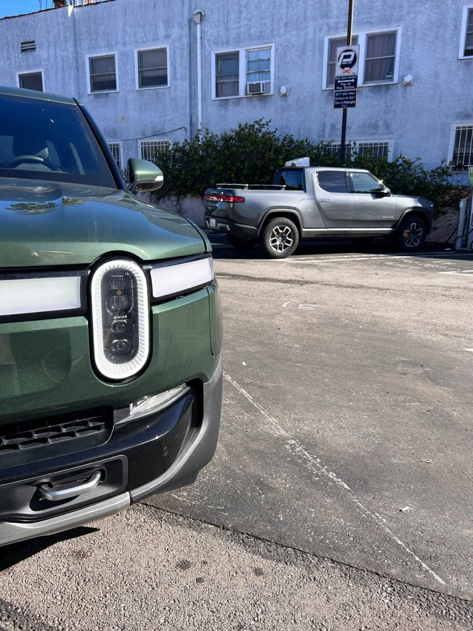 Rivian R1T R1S JFF: If you see a Rivian, you park next to the Rivian D9214B22-6498-4780-8C05-8666A2ADEE55