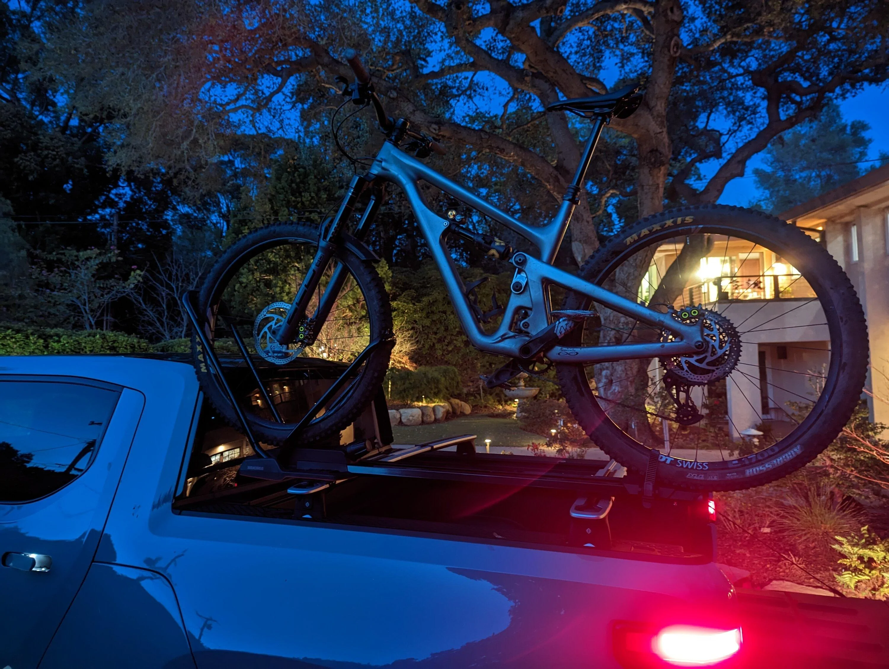 Rivian R1T R1S Found good bike mount option for Rivian R1T using Yakima Frontloader PXL_20230107_013404479