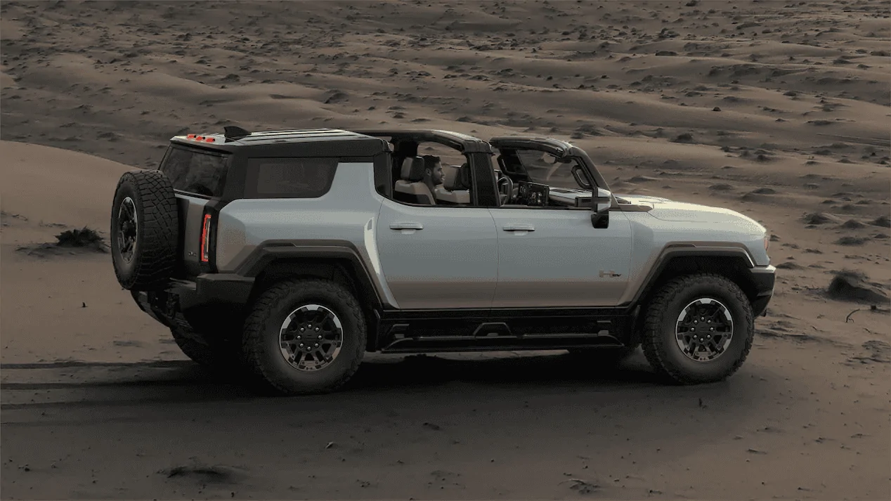 Rivian R1T R1S Hummer EV SUV - 5 seats only? 1617624920865