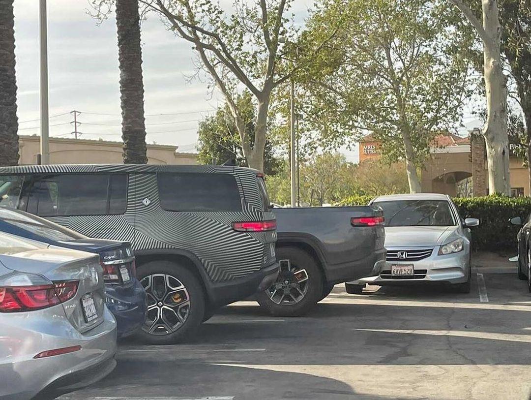 Rivian R1T R1S Real Rivian Photos & Videos 172610649_133573995399475_8792006065916334304_n