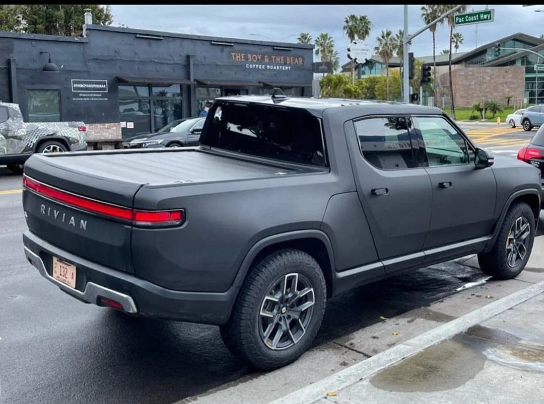 Rivian R1T R1S Real Rivian Photos & Videos 142847161_864027557797442_8120085140402451675_n