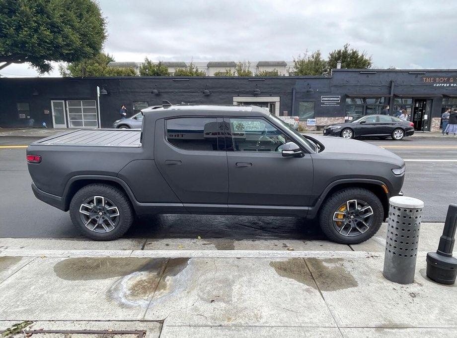 Rivian R1T R1S Real Rivian Photos & Videos 142917172_1773655132803757_3748717861968774785_n