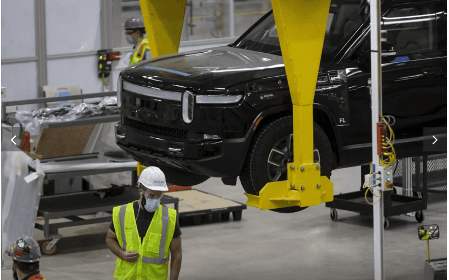 Rivian R1T R1S Chicago Tribune Article With Great Factory Updates and Photos! Screen Shot 2021-04-16 at 5.03.08 PM