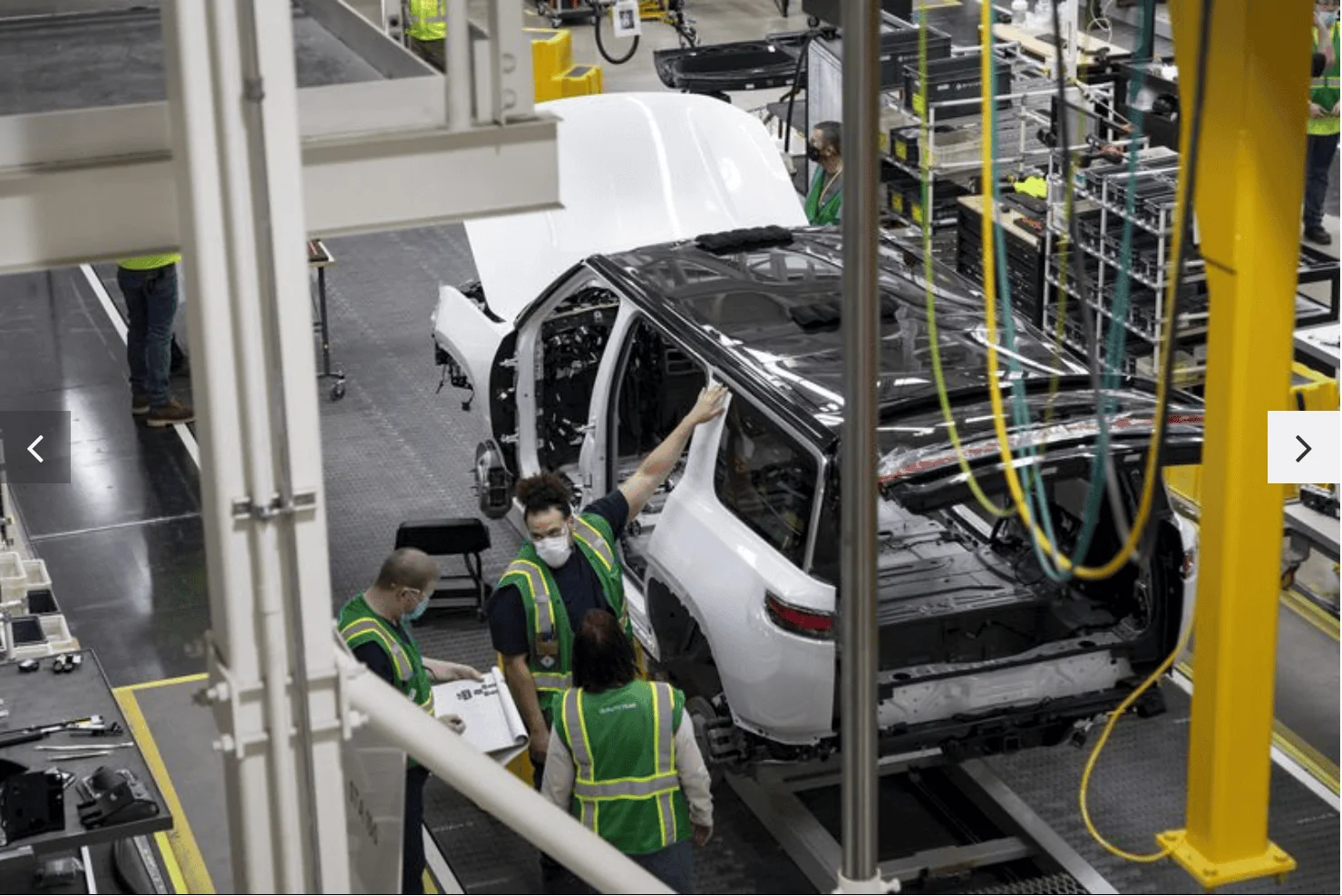 Rivian R1T R1S Chicago Tribune Article With Great Factory Updates and Photos! Screen Shot 2021-04-16 at 5.03.37 PM