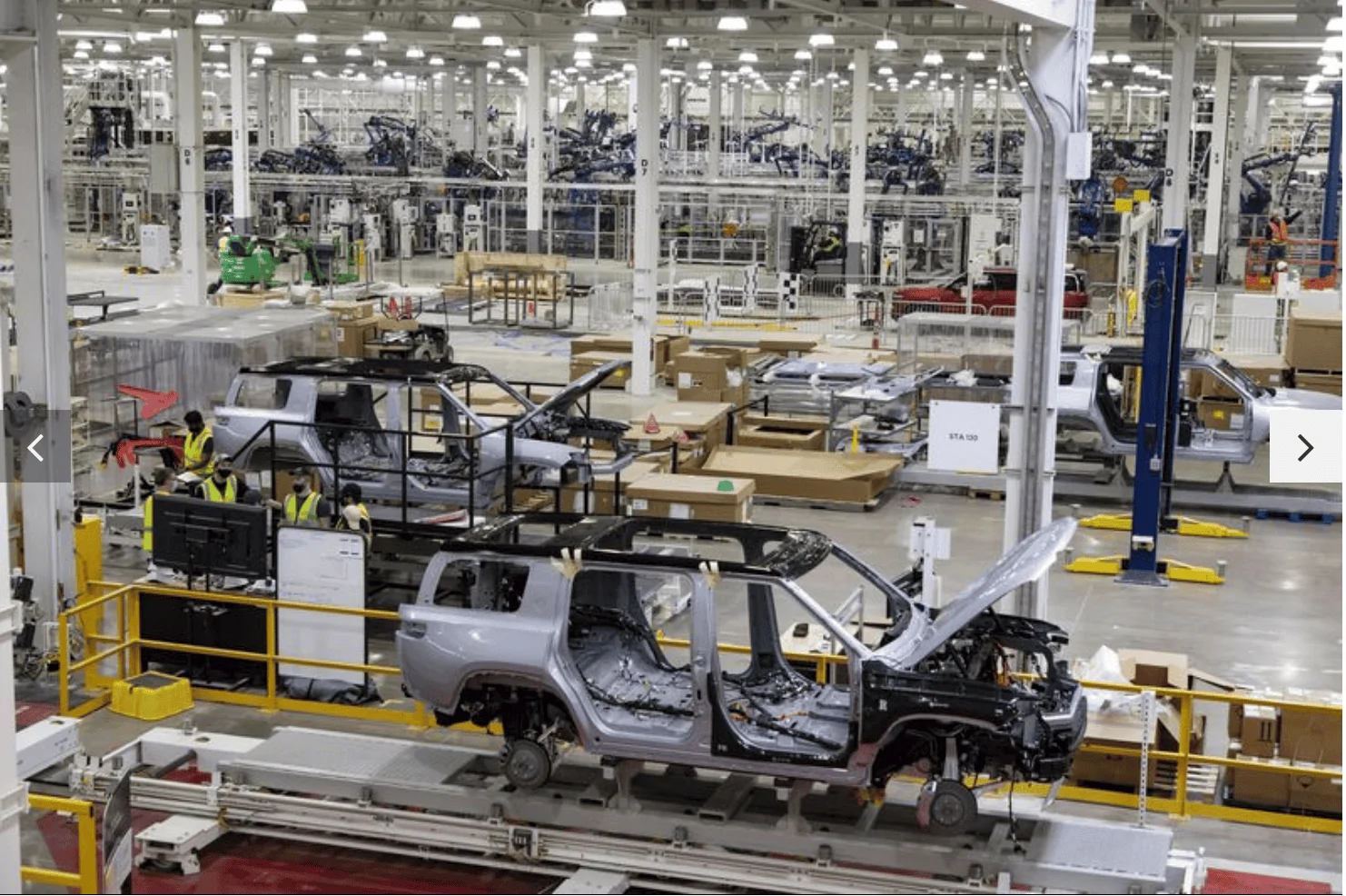 Rivian R1T R1S Chicago Tribune Article With Great Factory Updates and Photos! Screen Shot 2021-04-16 at 5.03.58 PM