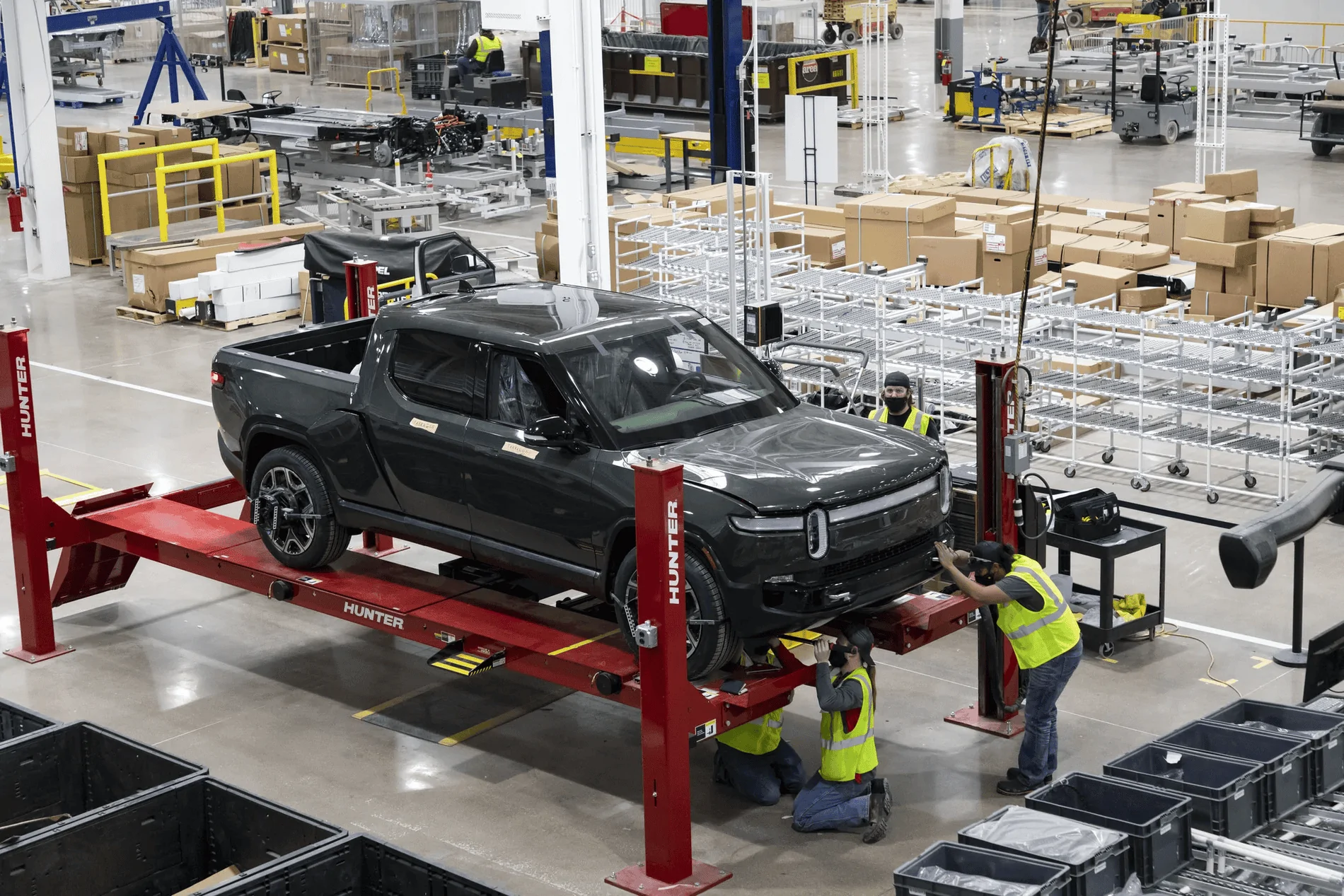 Rivian R1T R1S Chicago Tribune Article With Great Factory Updates and Photos! n7iq6a4wqst61