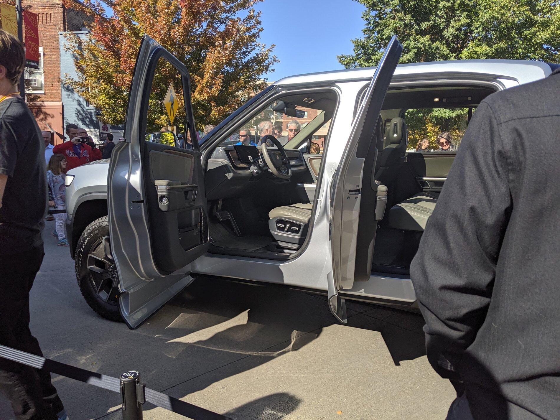 Rivian R1T R1S Real Rivian Photos & Videos MVIMG_20191013_142950