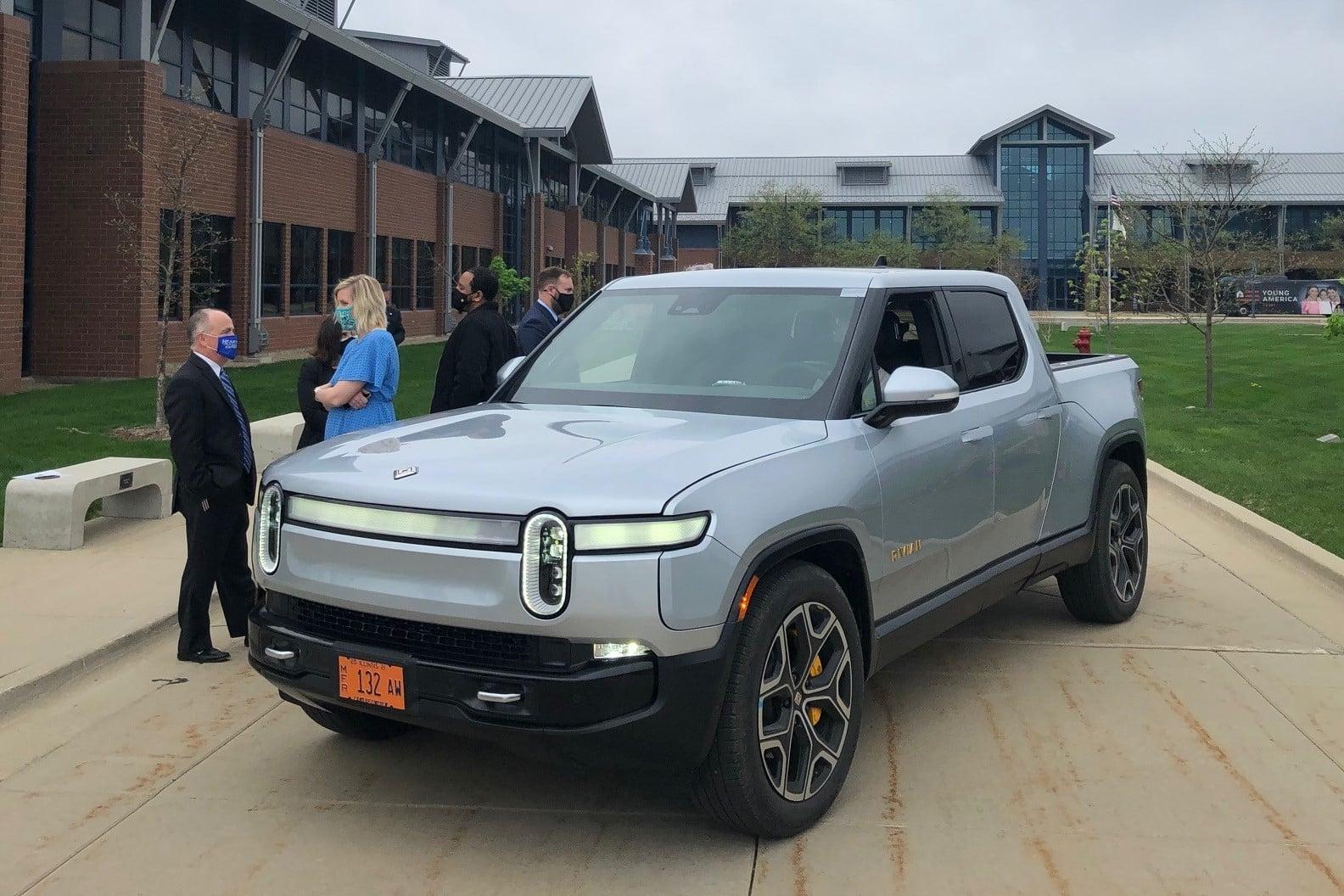 Rivian R1T R1S Real Rivian Photos & Videos _nc_ohc=gSoaCkIkuTQAX8SDE4j&_nc_ht=scontent-iad3-1