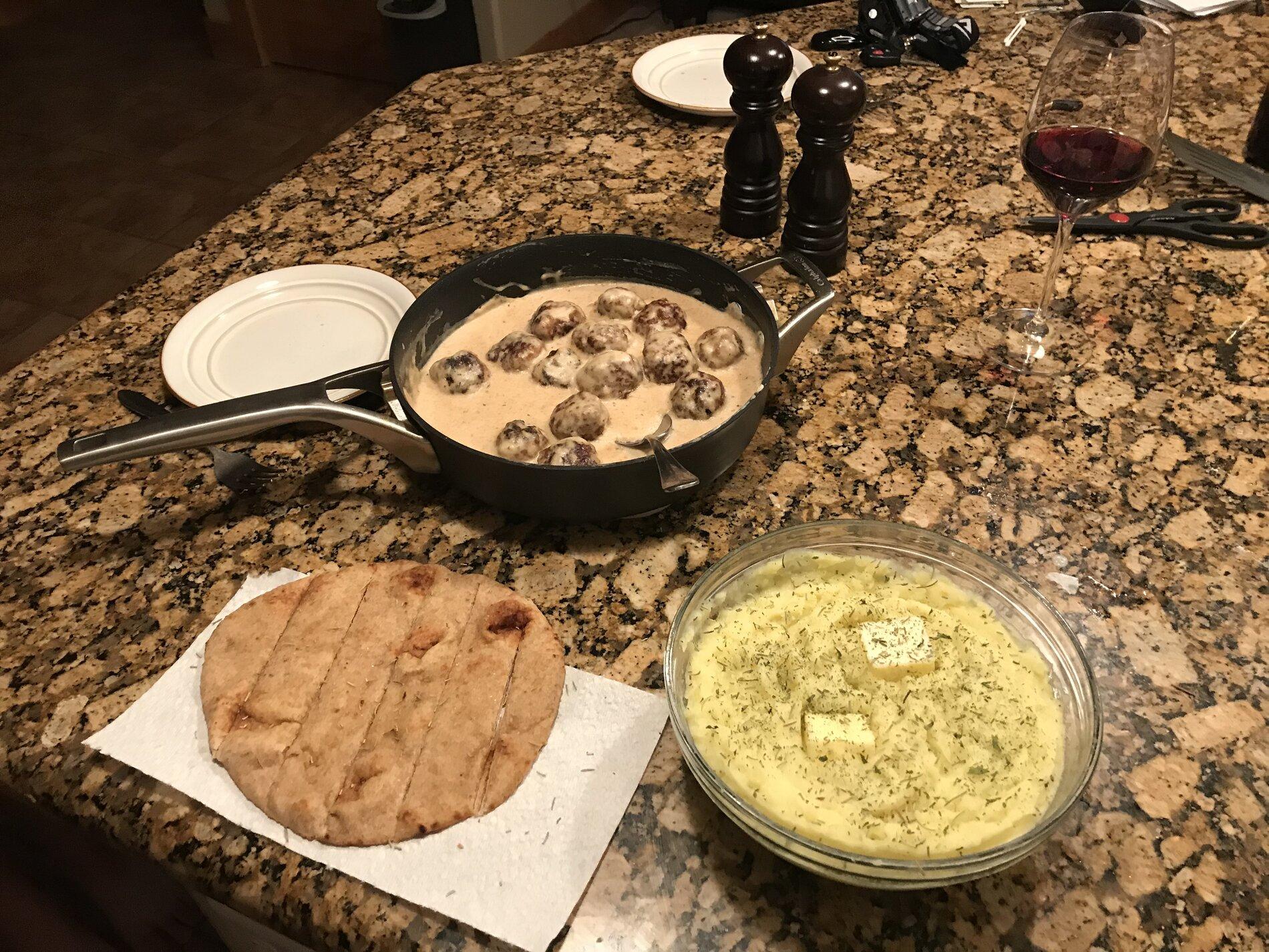 Rivian R1T R1S What's on the menu tonight? 1620198670465
