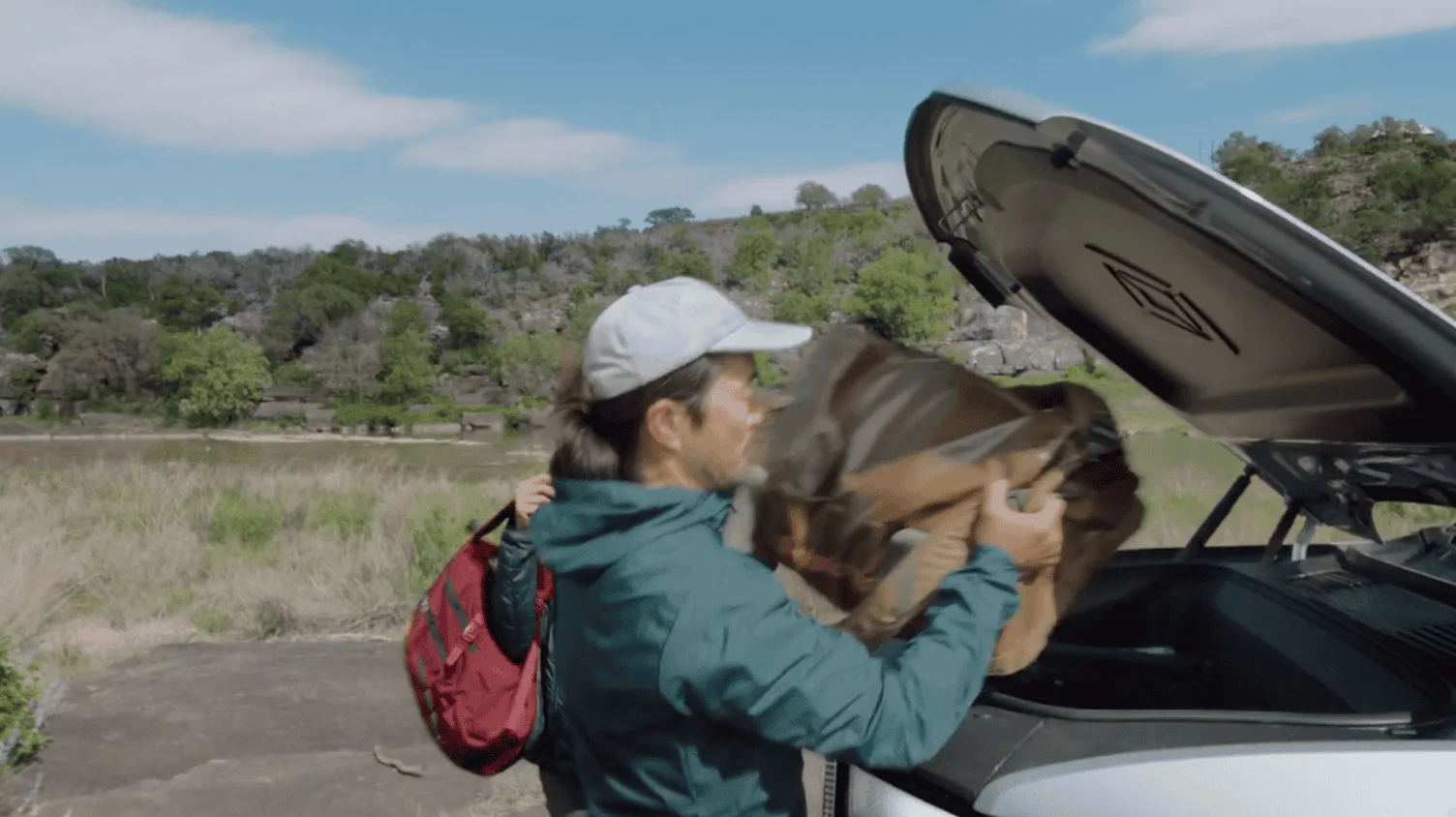 Rivian R1T R1S New R1T video discovered w/ tow and frunk footage Screen Shot 2021-05-05 at 4.49.08 PM