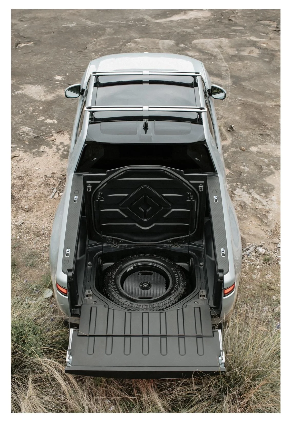 Rivian R1T R1S Sizing up the R1T - Exterior dimensions, specs, details and updates! Screen Shot 2021-05-07 at 11.05.25 AM