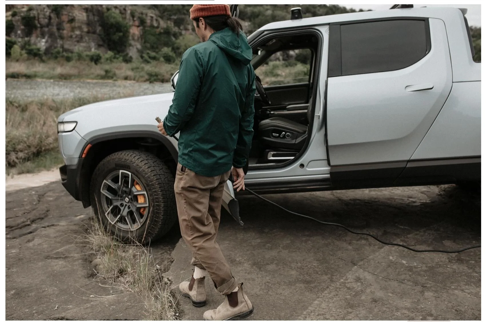 Rivian R1T R1S Sizing up the R1T - Exterior dimensions, specs, details and updates! Screen Shot 2021-05-07 at 11.05.43 AM