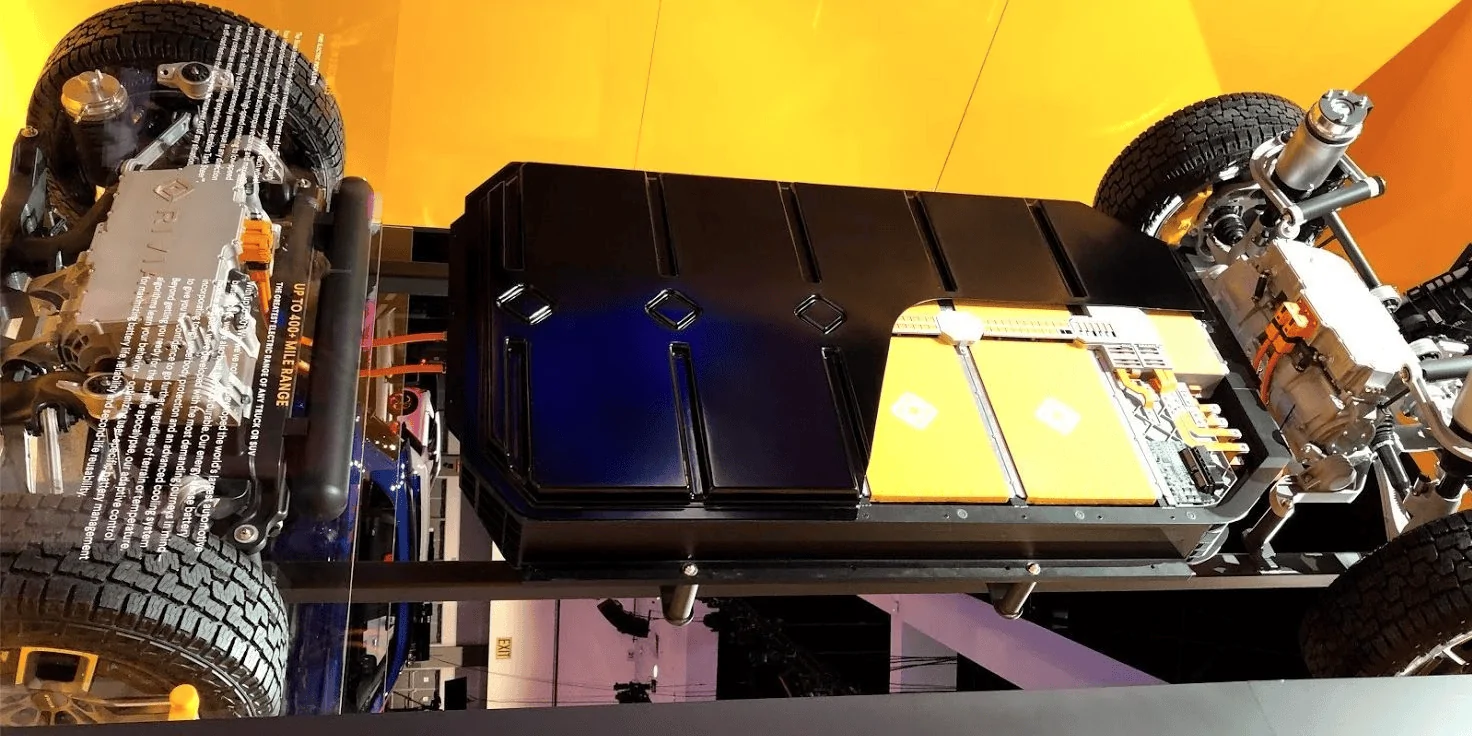 Rivian R1T R1S How long is "longer range" R1S - any intel? 1621351933886