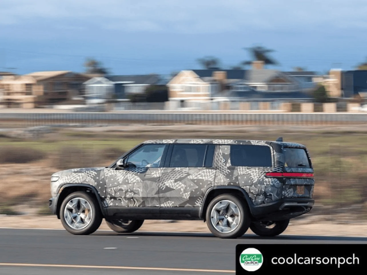 Rivian R1T R1S Real Rivian Photos & Videos 1621389646074
