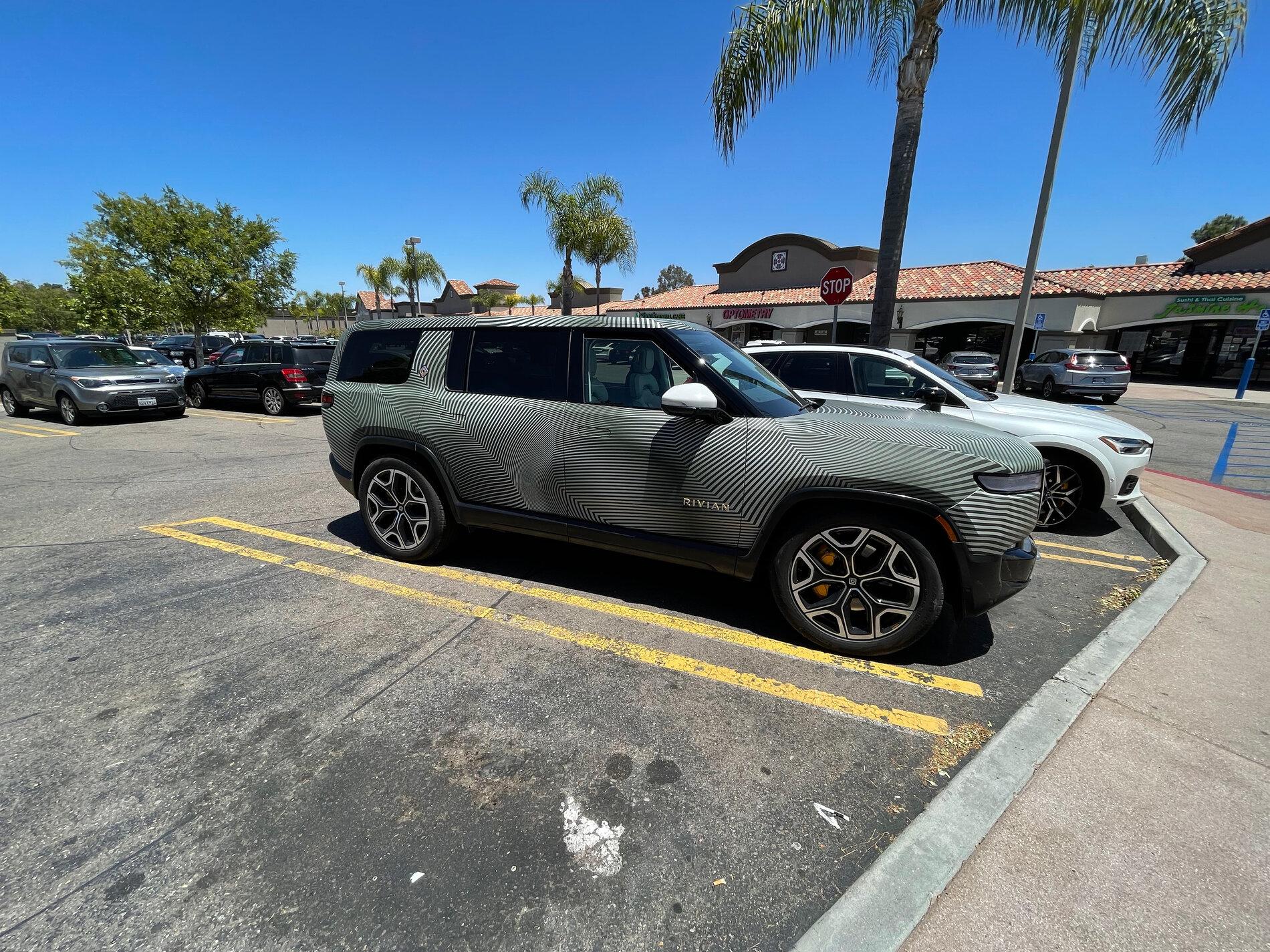 Rivian R1T R1S Video: Rivian Mules Spotted in Canyons - Showing Nice Acceleration and Body Roll IMG_5150