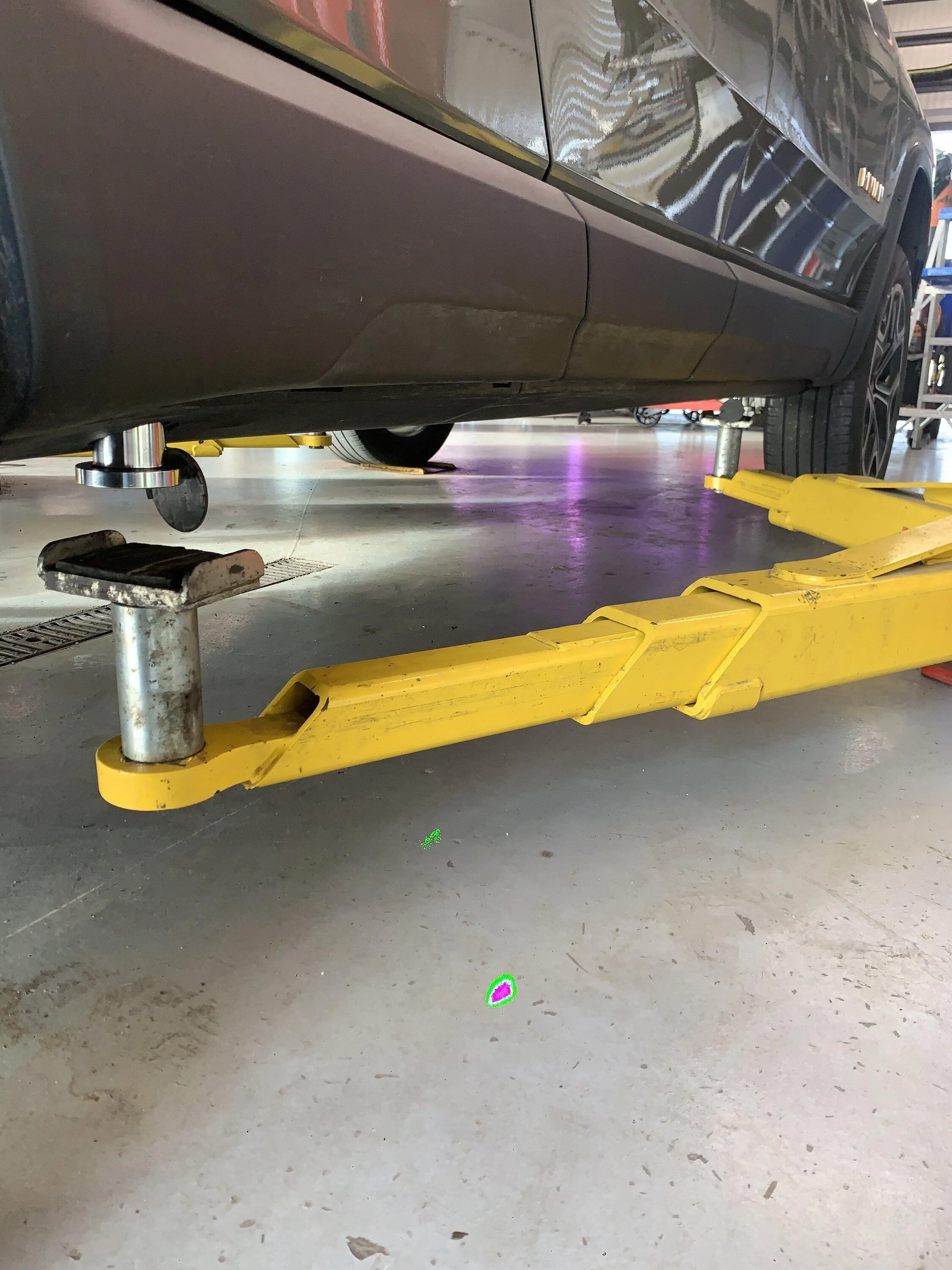 Rivian R1T R1S Jack pucks vs removing panels E32AC47C-35F9-4115-B2B0-71676437A0FC