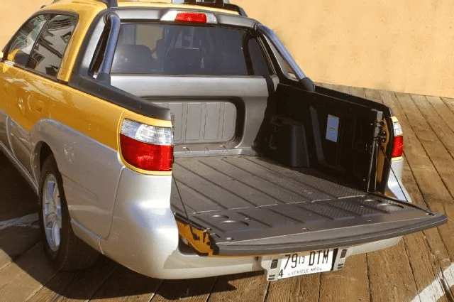 Rivian R1T R1S Can R1S drive with liftgate open? 1673563152223