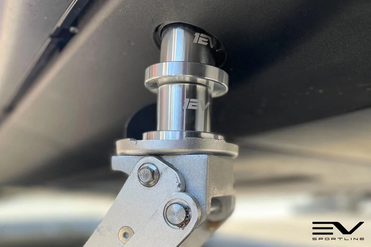 Rivian R1T R1S Jack pucks vs removing panels puck3