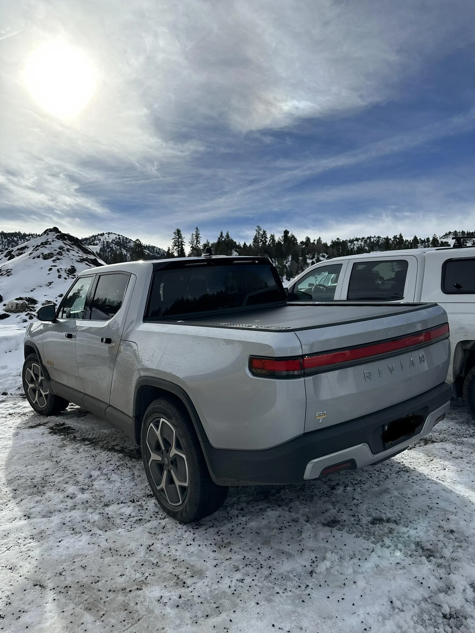 Rivian R1T R1S PSA: Check if your Rivian is locked ? IMG_2188