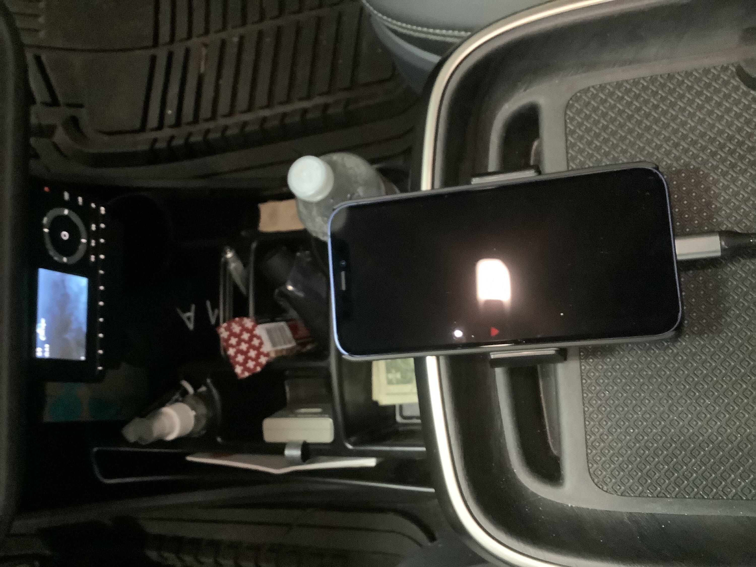 Rivian R1T R1S Cell phone mount 7672D433-B4AC-4F4B-B3FC-96D159553D42