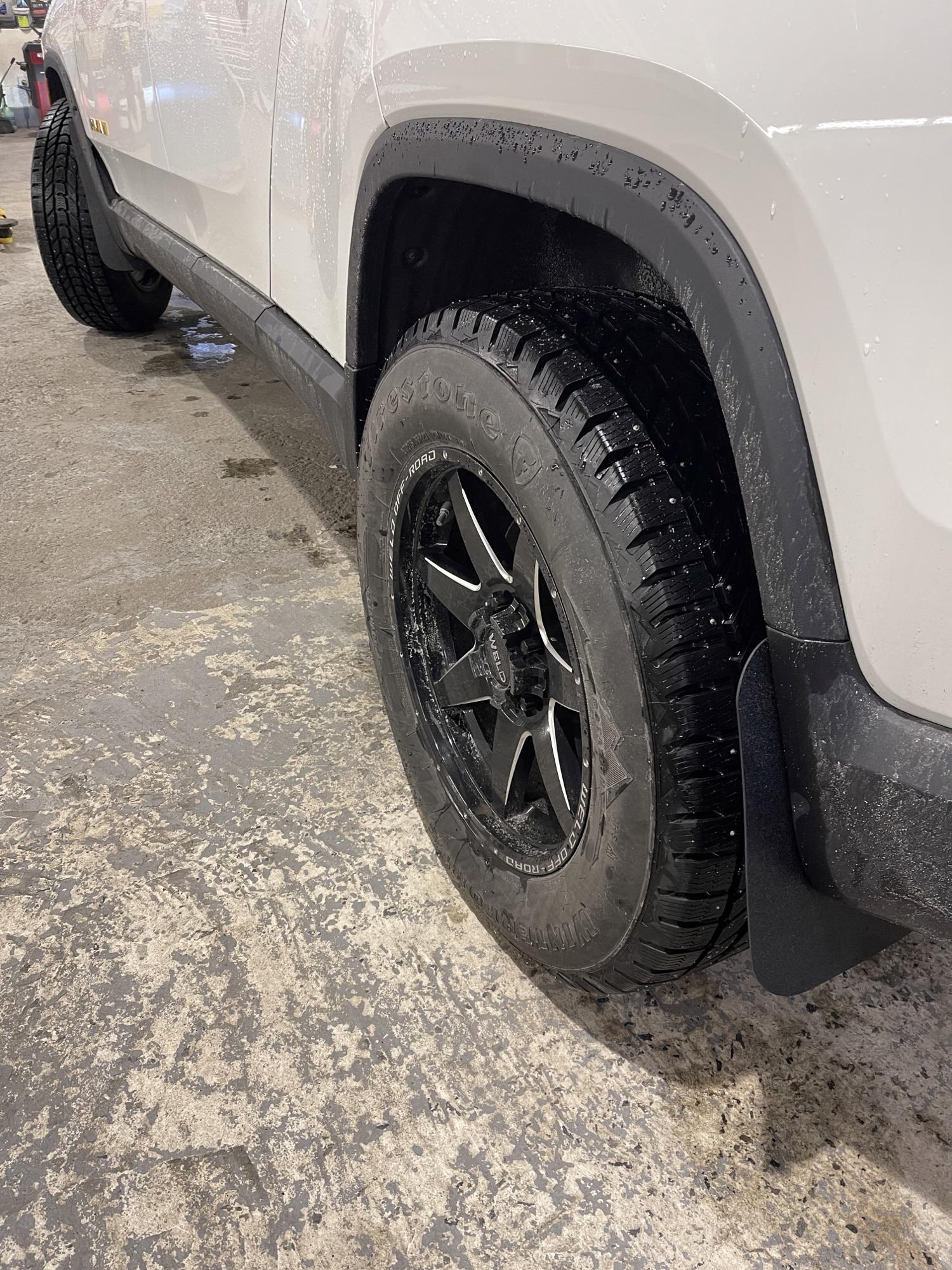 Rivian R1T R1S Chrome Delete (DIY kit) and more products for your R1S Image 4