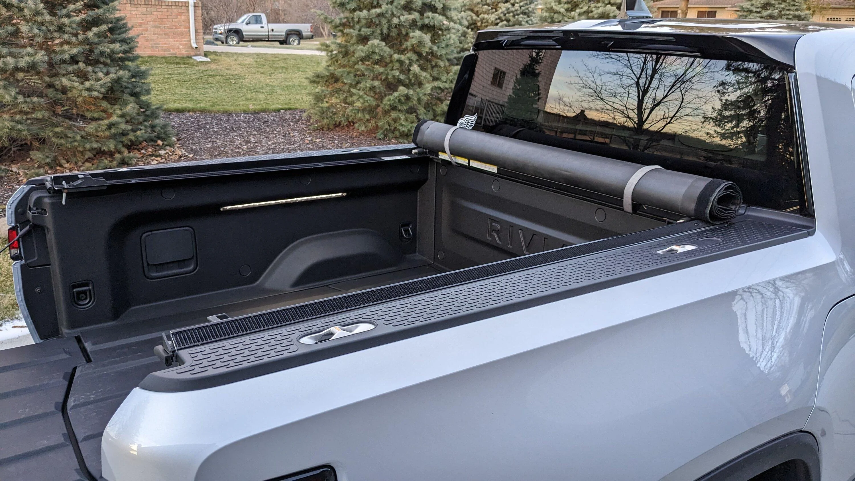 Rivian R1T R1S Woohoo! Vinyl Roll-Up Tonneau Cover for R1T (Truxedo) Customized & Installed rollup_rightrear