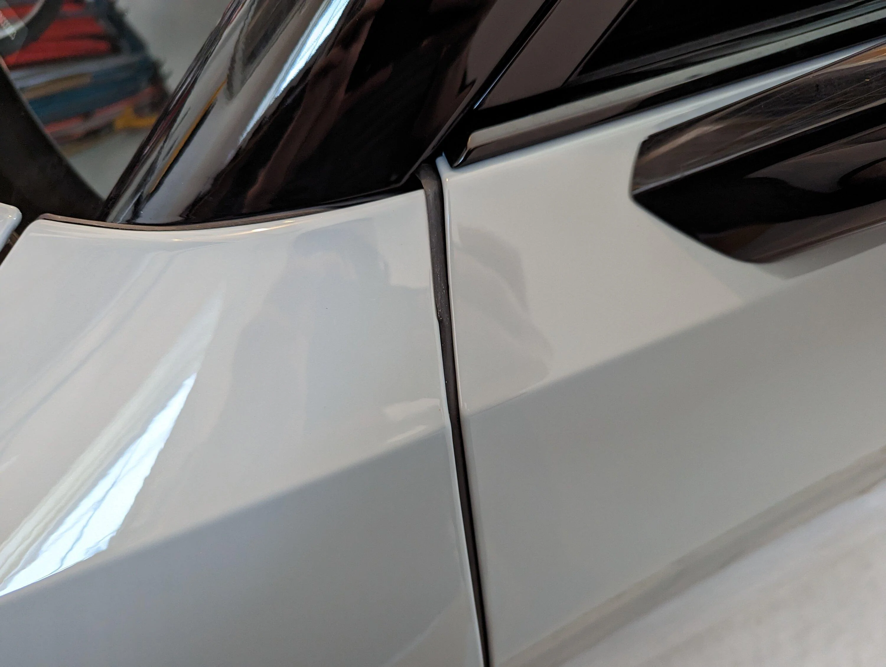 Rivian R1T R1S Thinking about returning R1T, need some help. PXL_20230110_140900490