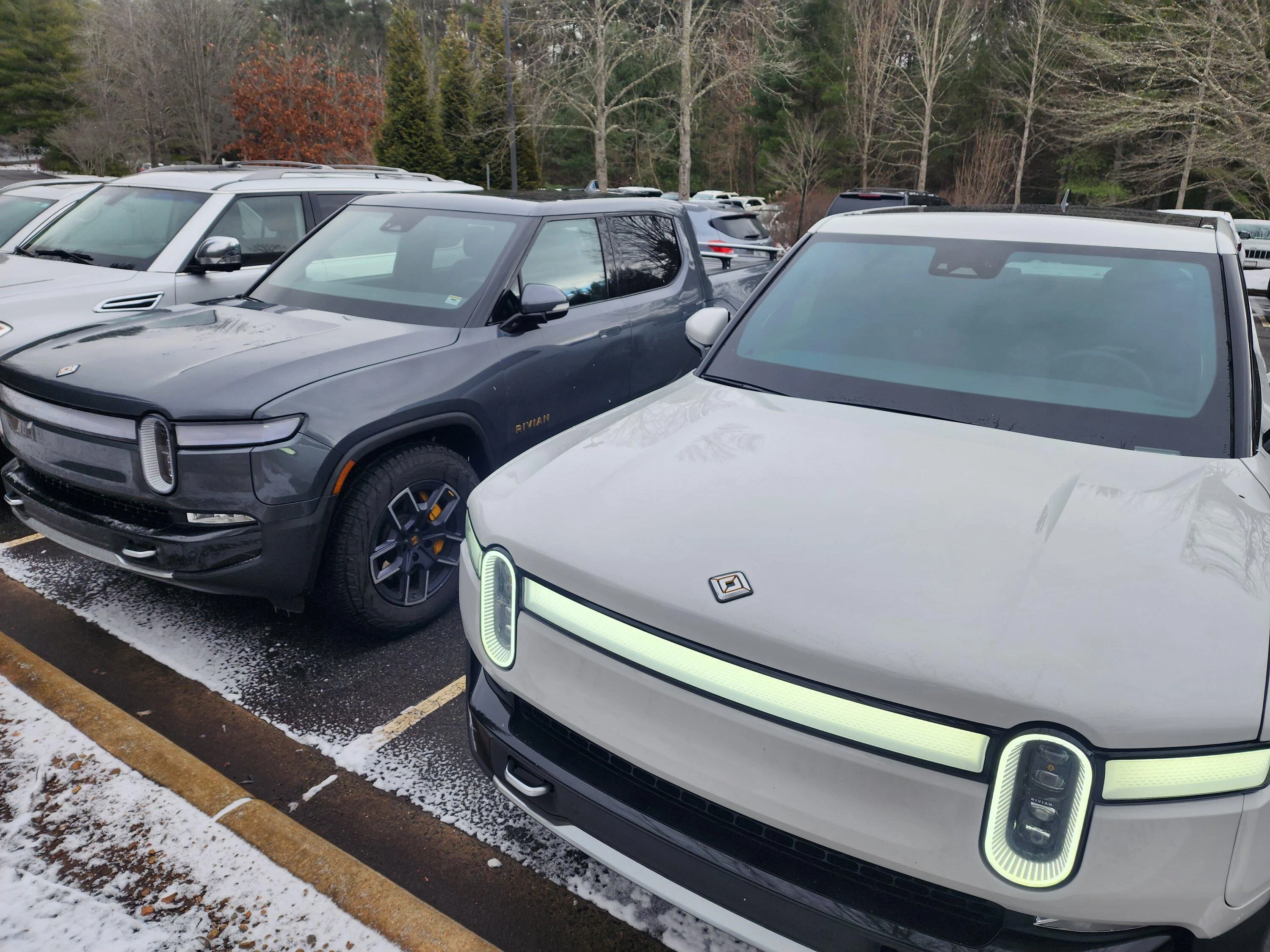 Rivian R1T R1S Asheville,  NC Biltmore 20230114_112113