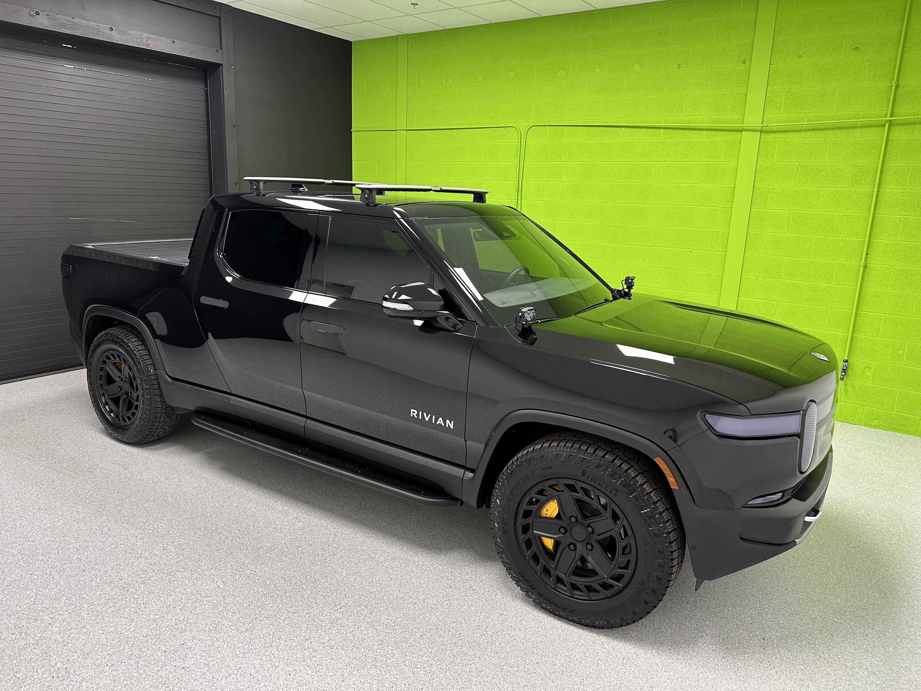 Rivian R1T R1S Introducing RMaxx Running Boards & Rock Sliders for Rivian R1T / R1S from Team 1EV R4