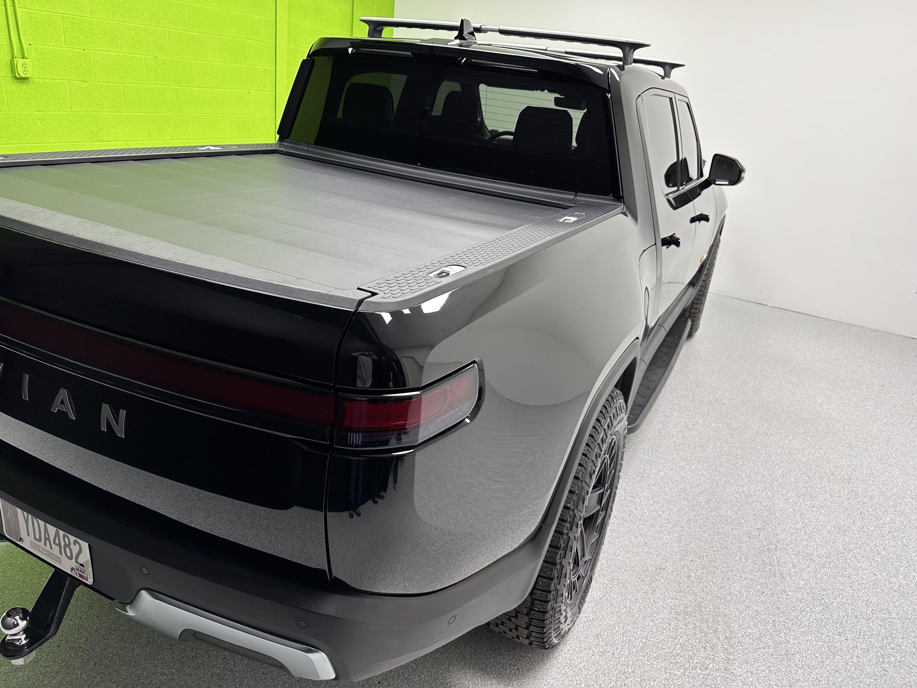Rivian R1T R1S Introducing RMaxx Running Boards & Rock Sliders for Rivian R1T / R1S from Team 1EV R10