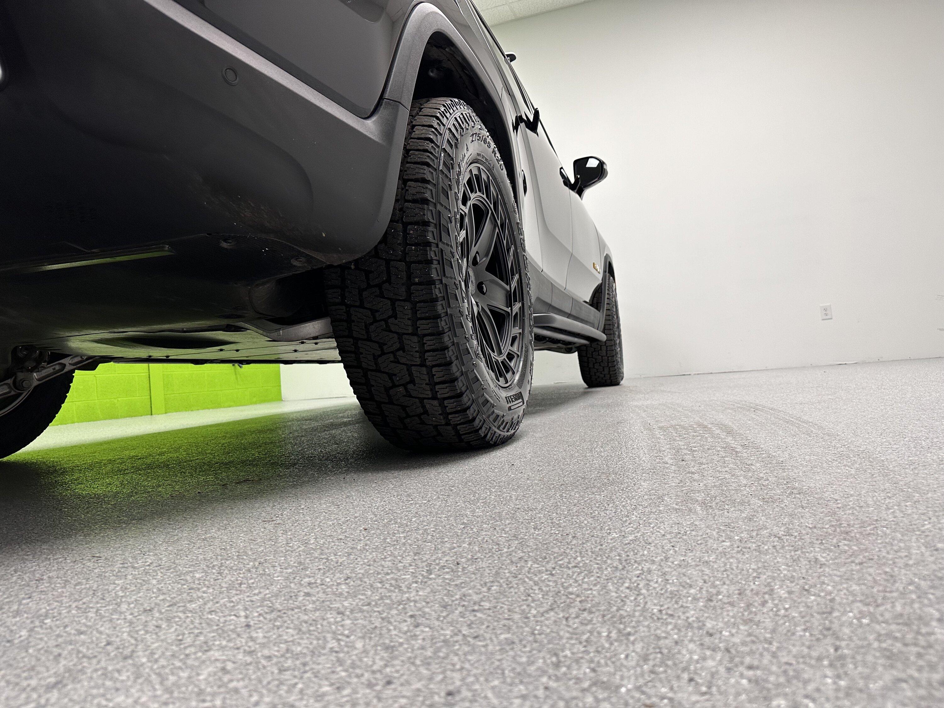 Rivian R1T R1S Introducing RMaxx Running Boards & Rock Sliders for Rivian R1T / R1S from Team 1EV R11