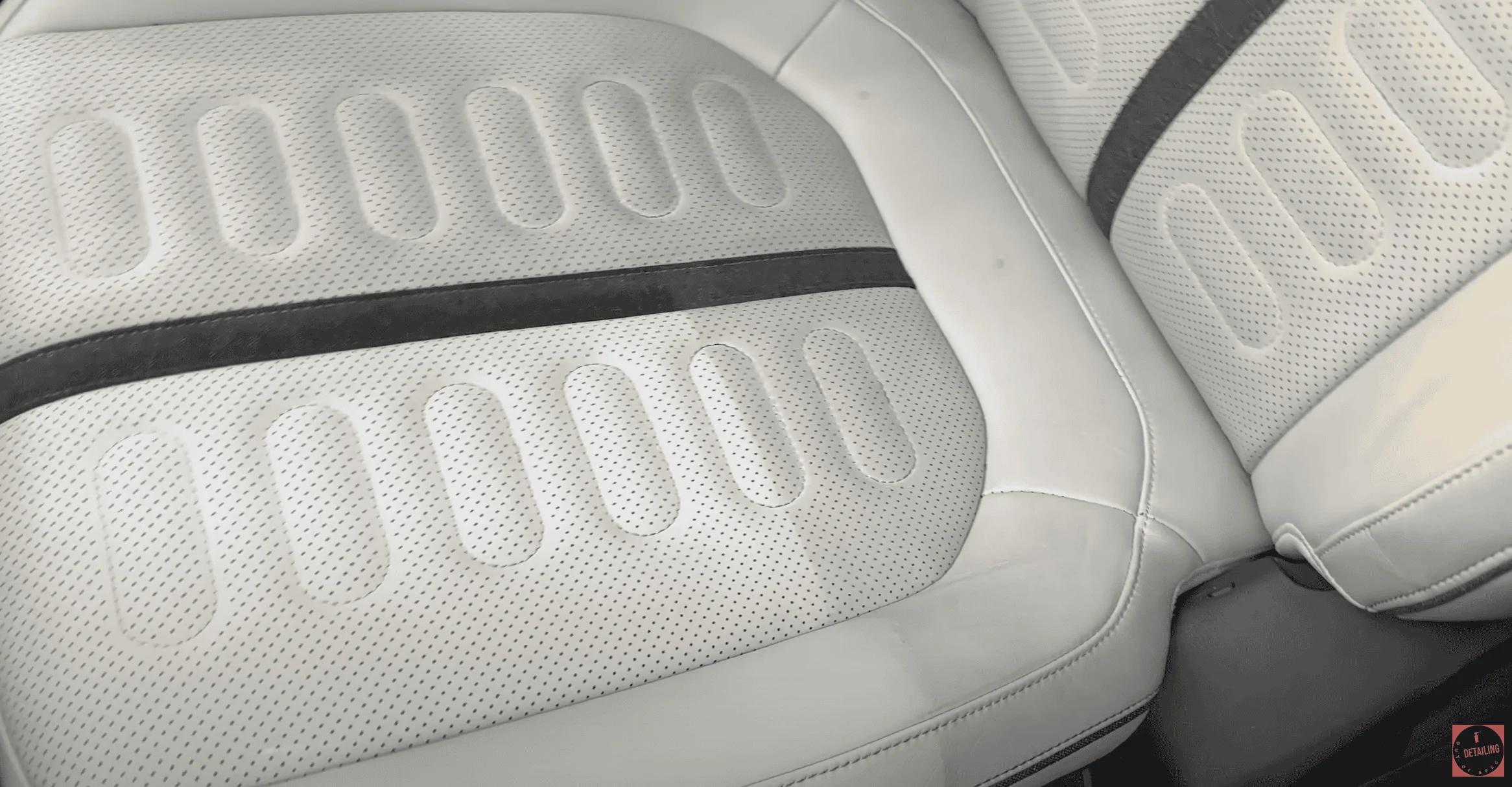 Rivian R1T R1S Rivian R1T vs Tesla Model S white interior cleanup after 5k miles Screenshot 2023-01-20 at 2.21.37 PM