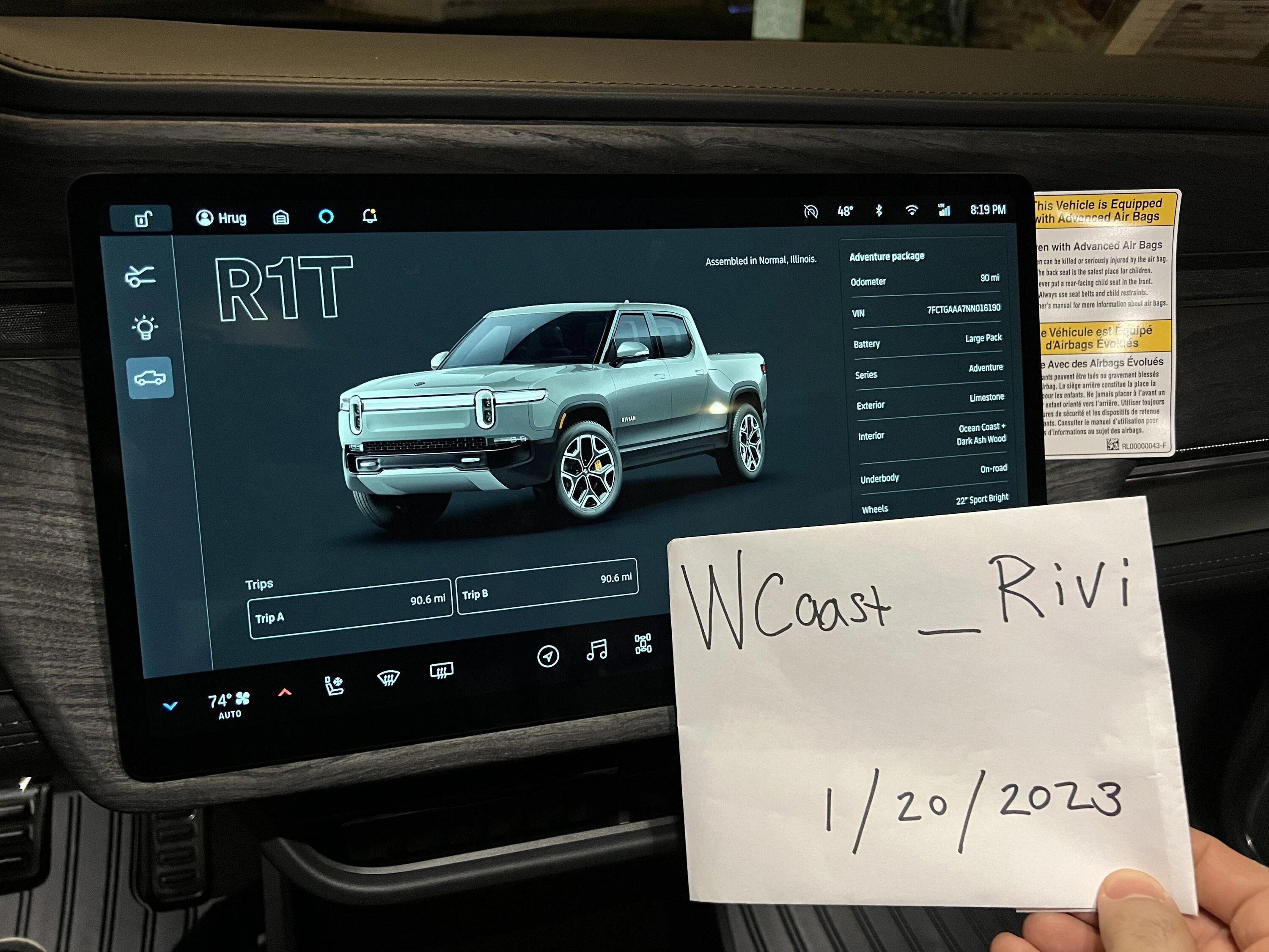 Rivian R1T R1S 2022 Rivian R1T - Limestone / Ocean Coast / 22" / <100 miles / $88k 9CB85621-3581-48D6-B3EA-23820F33833B