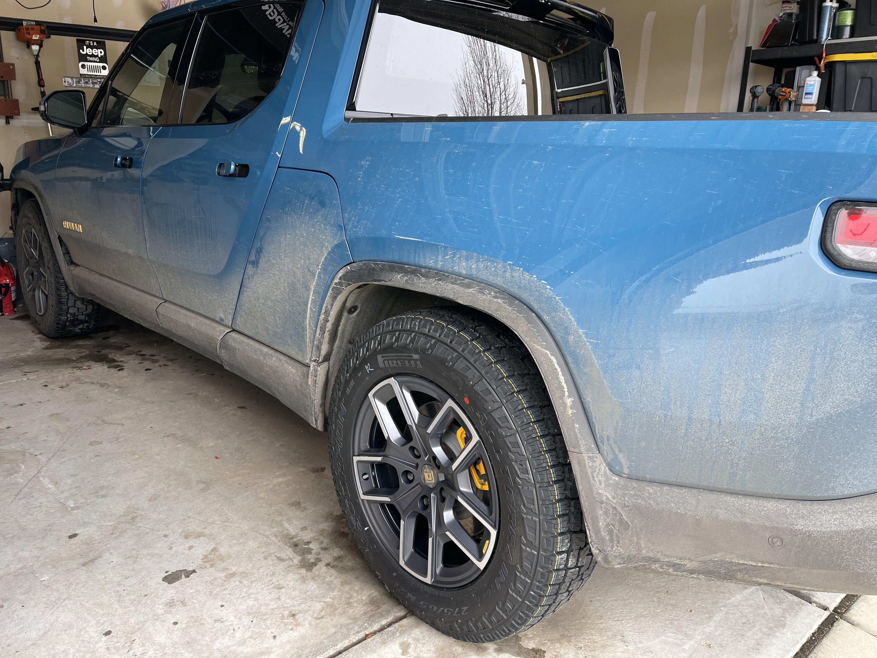 Rivian R1T R1S Colorado Checking In 538AA3B6-552A-4417-896A-3341A9765689