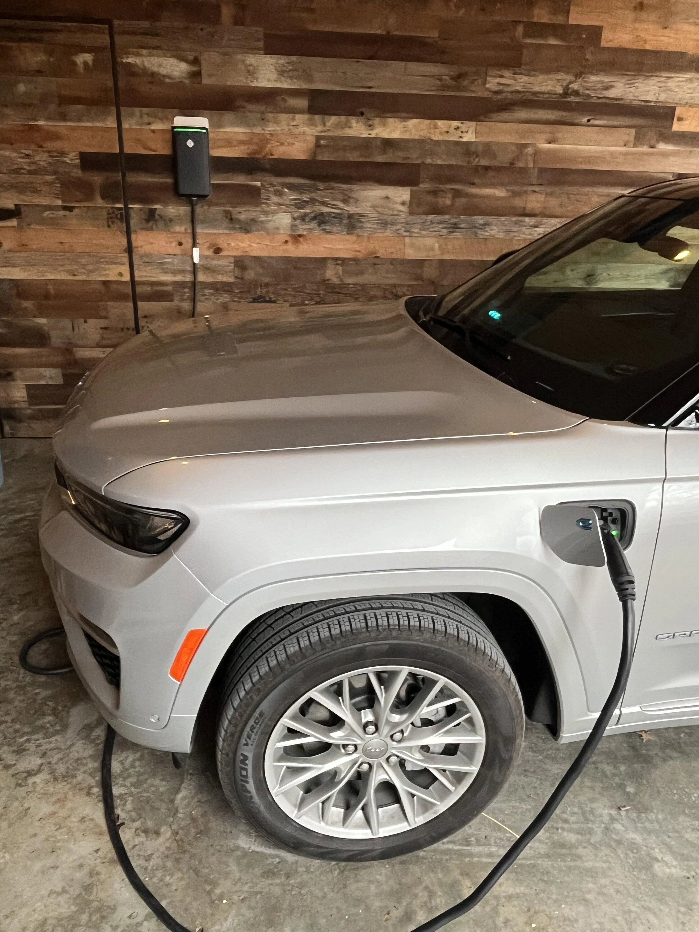 Rivian R1T R1S Show off your Level 2 Home Charger installs here E1AC6E17-B805-4A41-8880-DD5FD050108F