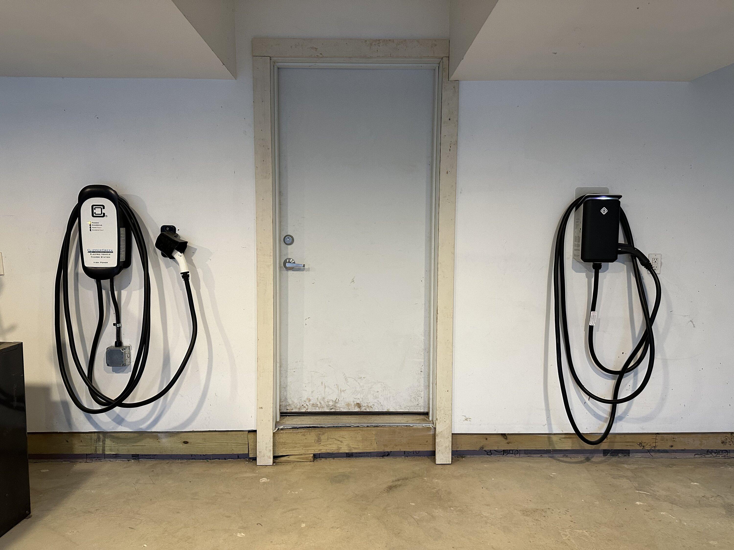 Rivian R1T R1S Show off your Level 2 Home Charger installs here F1685A22-573D-4795-AA3B-56A2265974FB