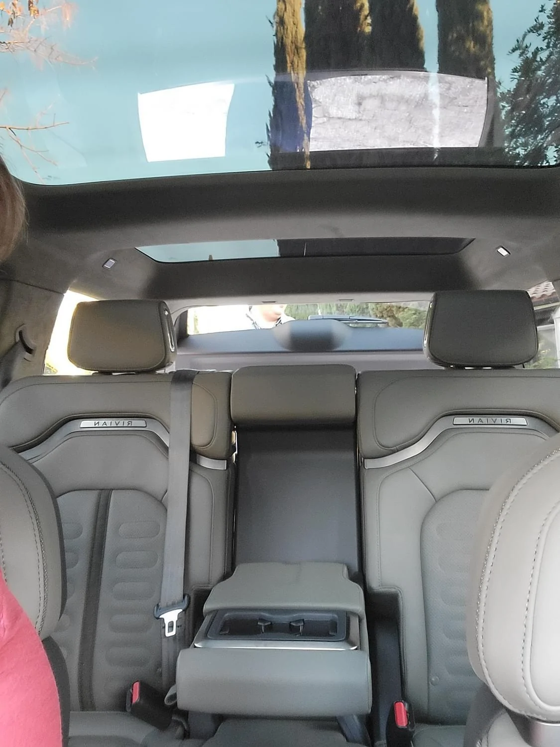 Rivian R1T R1S FOREST EDGE Rivian Interior Photos 41A138CA-2357-4678-A20B-A62EC3154696