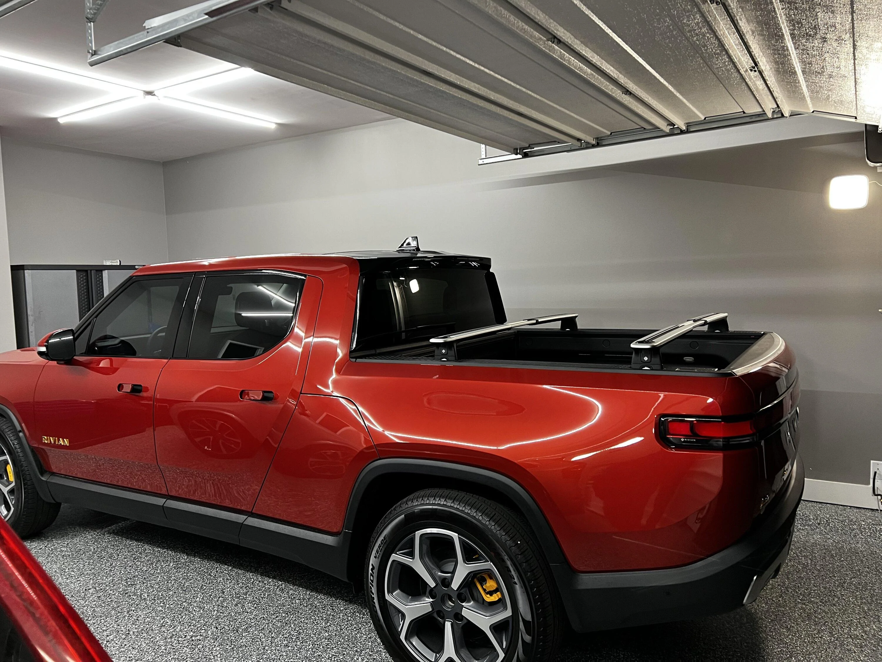 Rivian R1T R1S Change truck image on display to include crossbars? IMG_0463